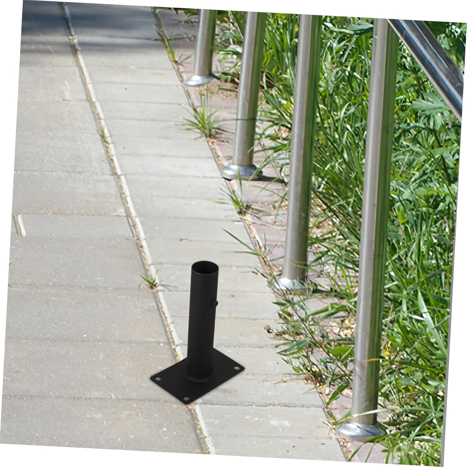 YARNOW 2pcs Fence Post Holder Base Support for Garden Fencing Easy Installation for Balconies and Yards Sturdy Design for Dog and Pet Barriers Construction