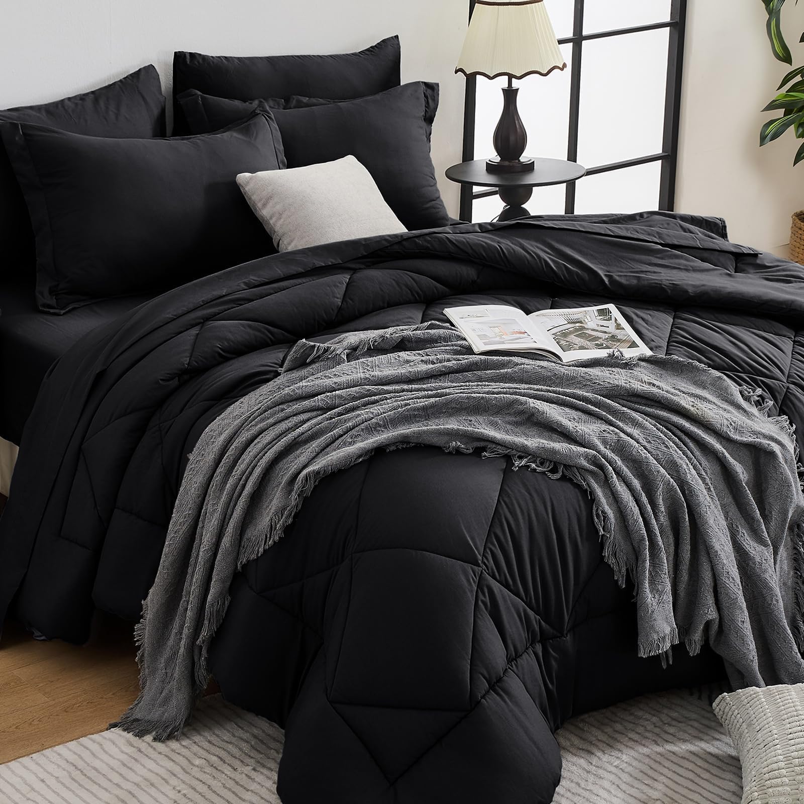 HEVUMYI 7-Piece Oversized Queen Comforter Set, Black Bed in a Bag