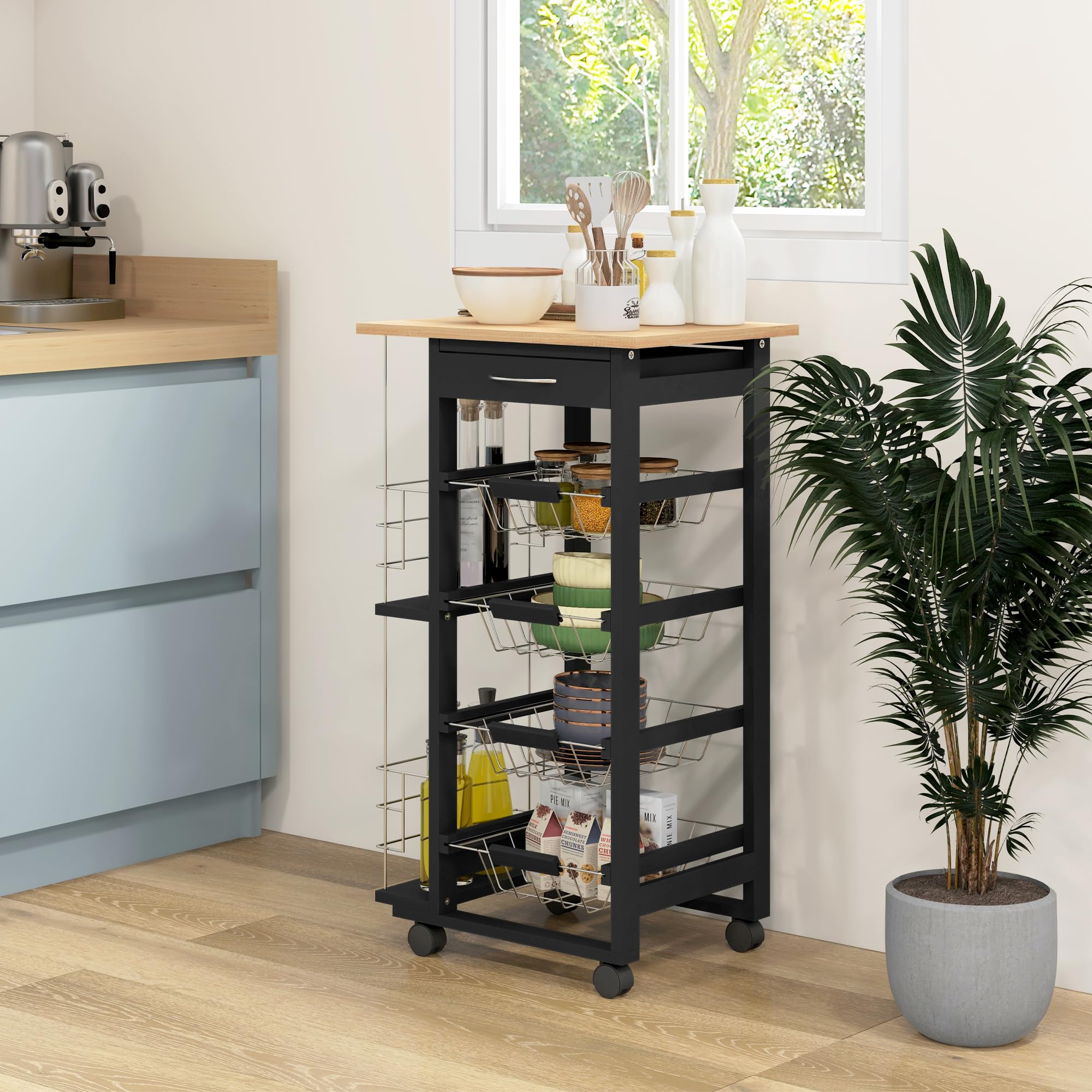 HOMCOM Carrello da cucina con ruote Carrello multiuso con cassettiera 4 cestini estraibili in metallo e cestelli laterali 47x37x83 cm Nero e legno naturale