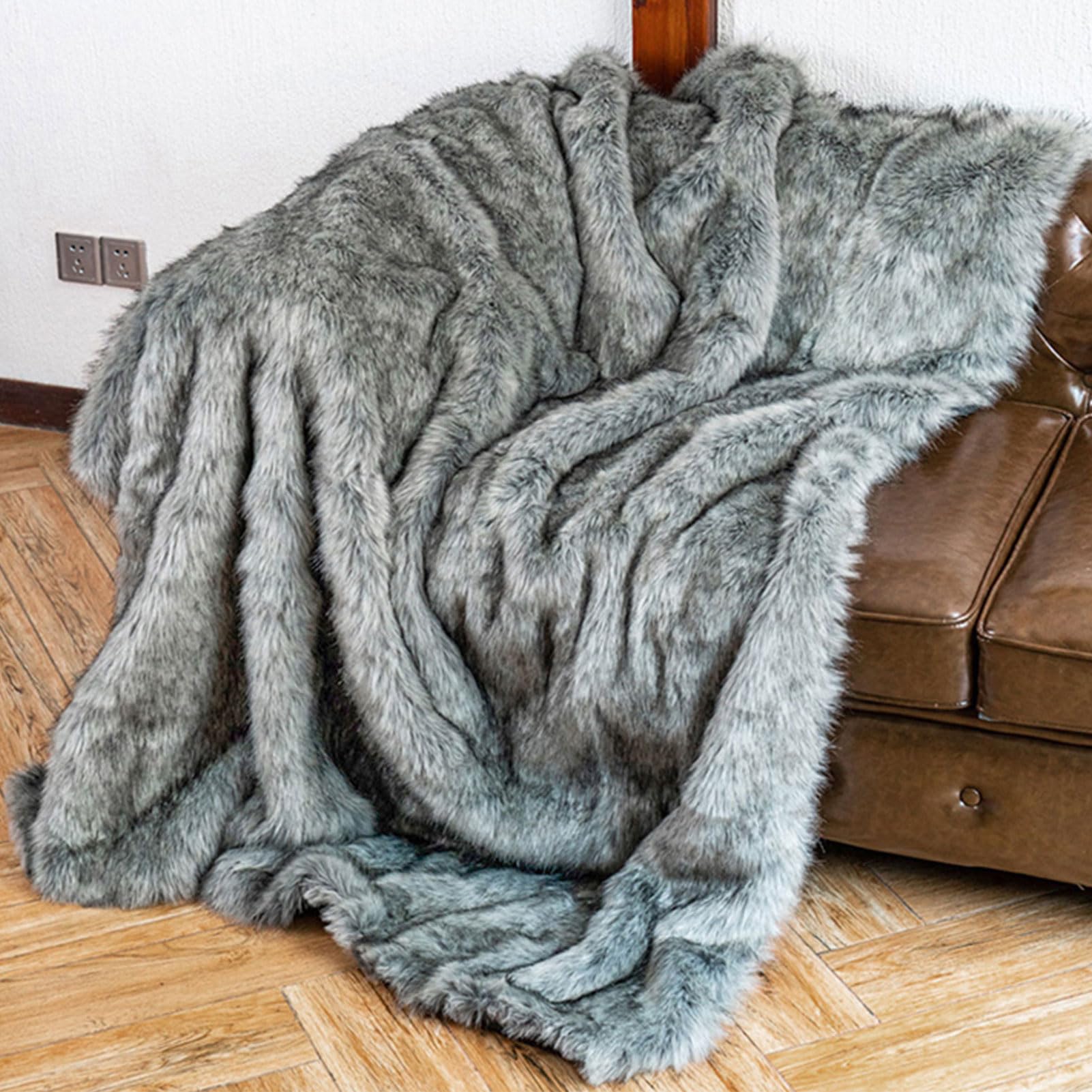 ​【高級フェイクファー】SpiritHoods スローブランケット / 大判 高級フェイクファー】SpiritHoods スローブランケット / 大判