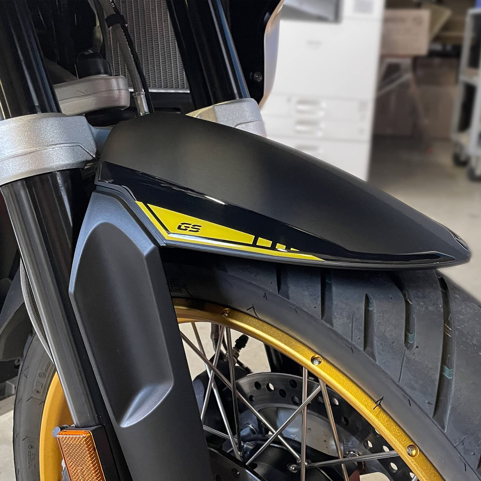Resin Bike Motorcycle 3D Stickers Compatible with BMW R 1250 GS Edition 40th 2021-2020. Front Fender Protection from Bumps and Scratches. Pair of Resin Stickers - Gadget Moto