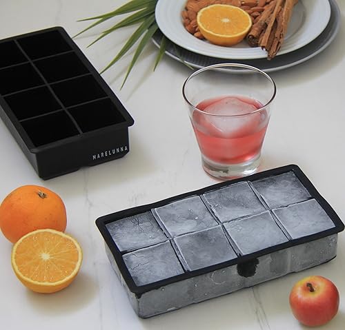 Miniatura 4 de MARELUNNA Paquete de 2 bandejas de cubitos de hielo grandes de 8 cavidades. Molde cuadrado de cubitos de hielo de whisky de 2 pulgadas, bandeja de