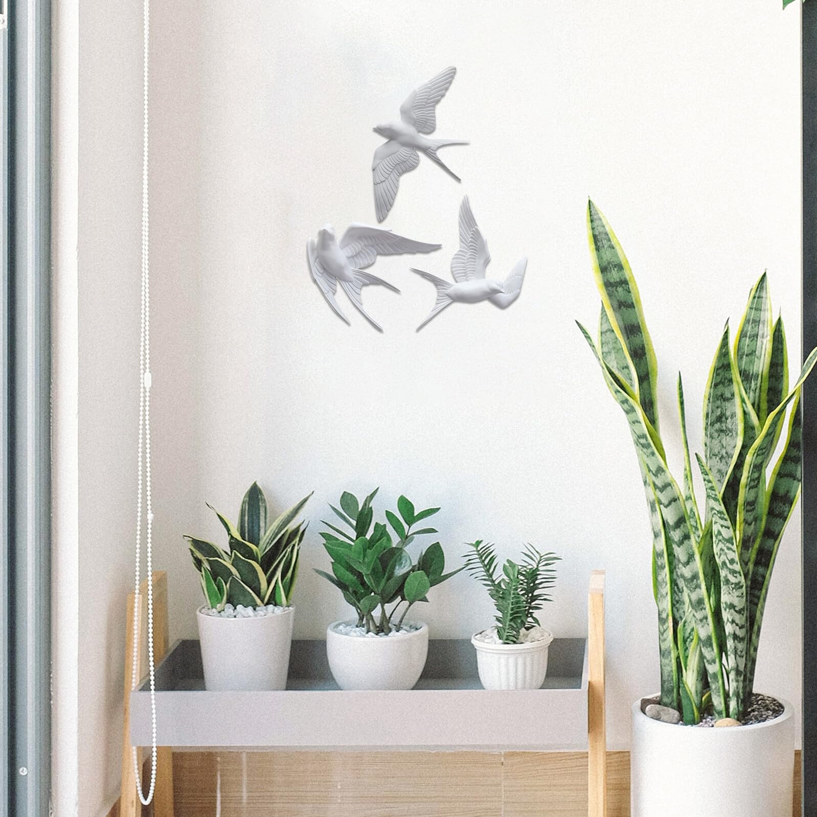 Yardwe 3 Stück 3D Schwalben Wanddekoration Aus Kunstharz - Realistische Vogel Wanddeko Für Wohnzimmer Esszimmer Flur Nordischer Stil Wandkunst