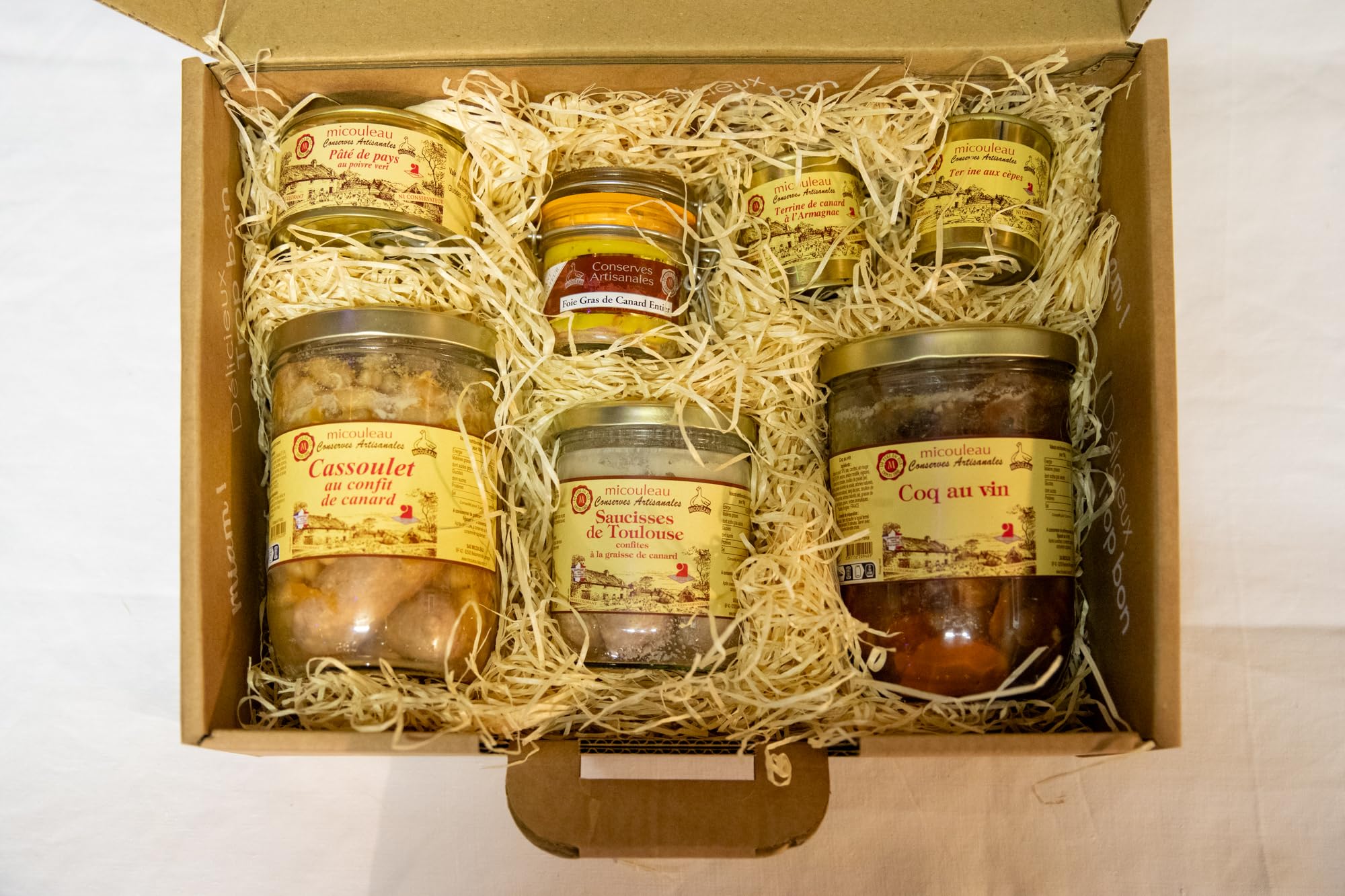 Maison Micouleau Coffret Gourmand Gastronome, Assortiment de Spécialités Françaises, 8 kg, avec Foie Gras, Cassoulet, Coq au Vin, Terrines