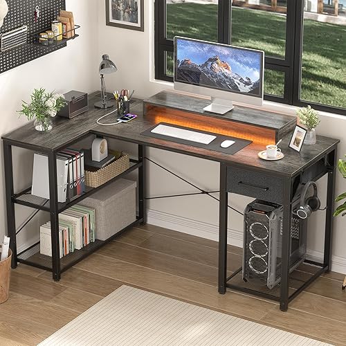 Homieasy Escritorio pequeño en forma de L con tira LED y tira de alimentación, escritorio esquinero para juegos con soporte para monitor y cajón,