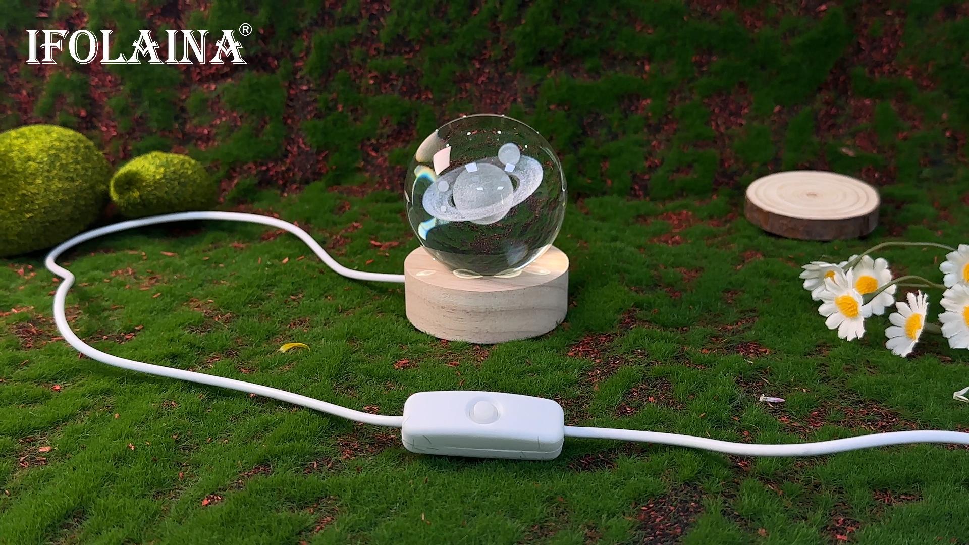 IFOLAINA Saturn Gifts for Boyfriends Husbands 3D Saturn Crystal