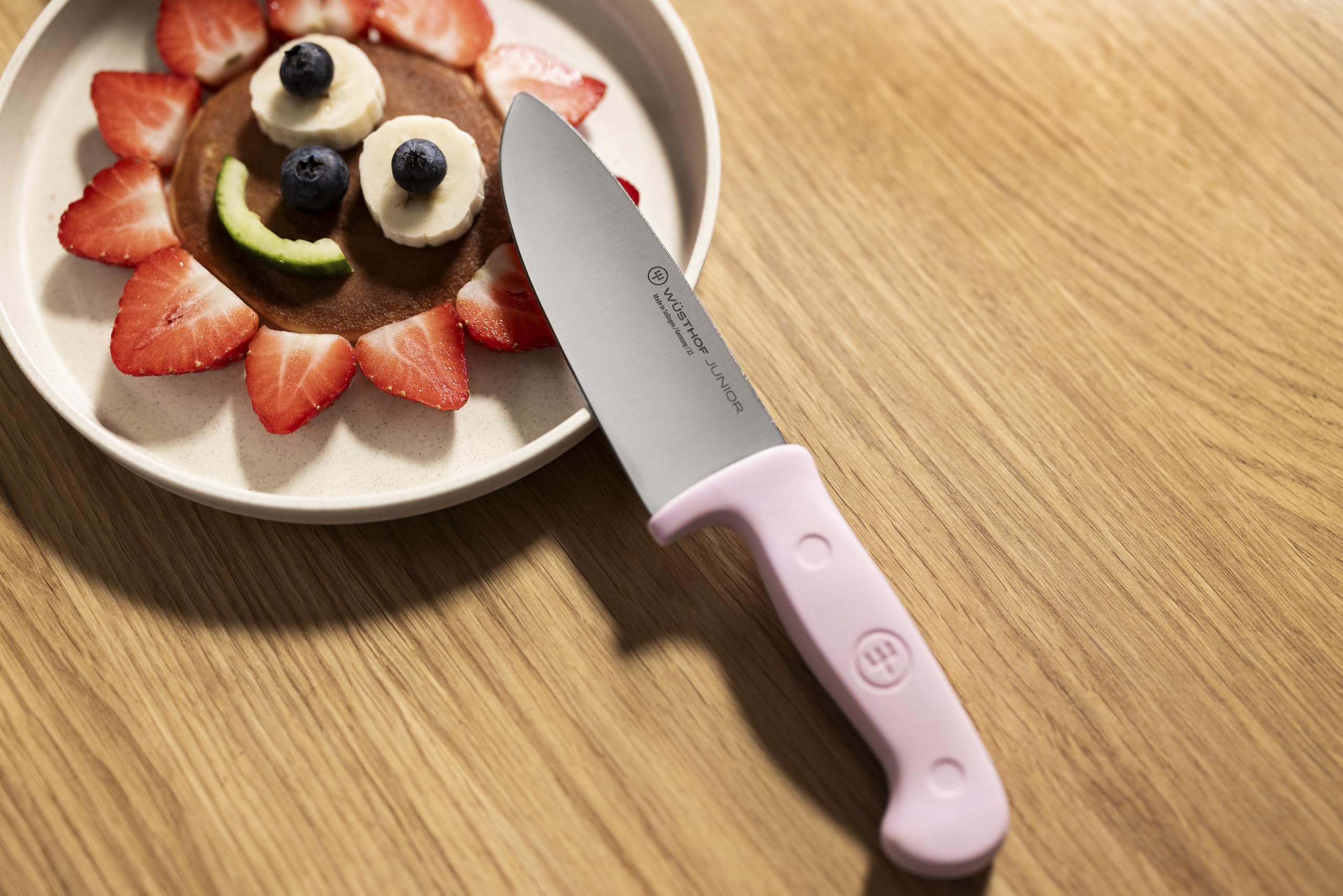 WÜSTHOF Junior Children's Chef's Knife 4" Pink — Amazon image 4