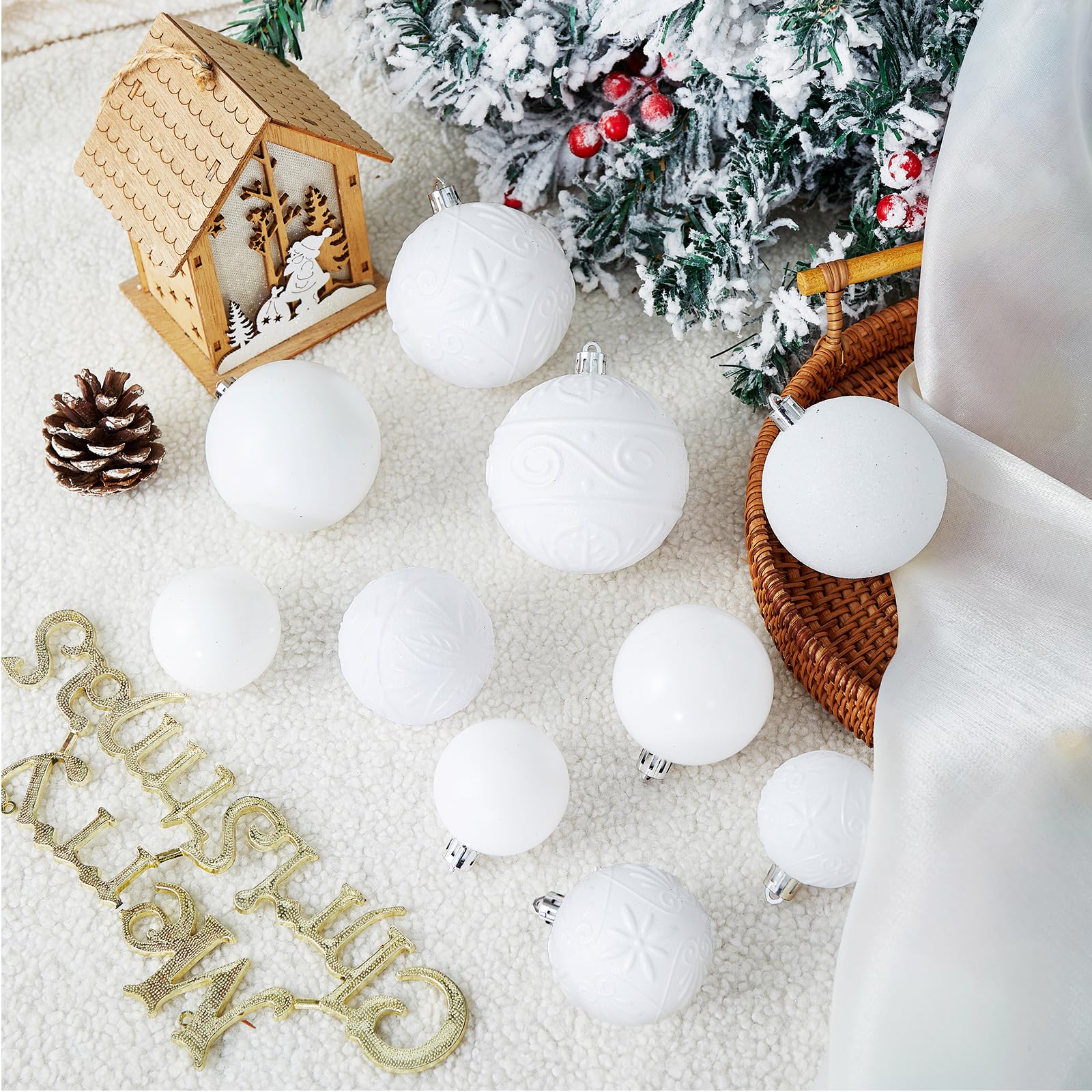Wironlst Adornos de bola de Navidad, 30 piezas de adornos de Navidad de plástico inastillables, adornos colgantes para árbol de Navidad, vacaciones, boda, fiesta (tamaño múltiple, blanco)