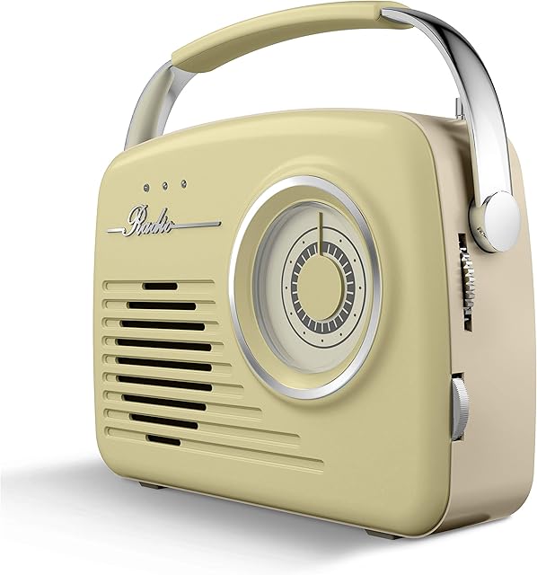 Akai A60014VSG Vintage Radio with AM and FM Radio Functions, Built-in USB, Crystal Clear 5 W Mono Speaker, 220 V/50 Hz, Battery or Mains Powered, Rubberised Finish, Sage Green