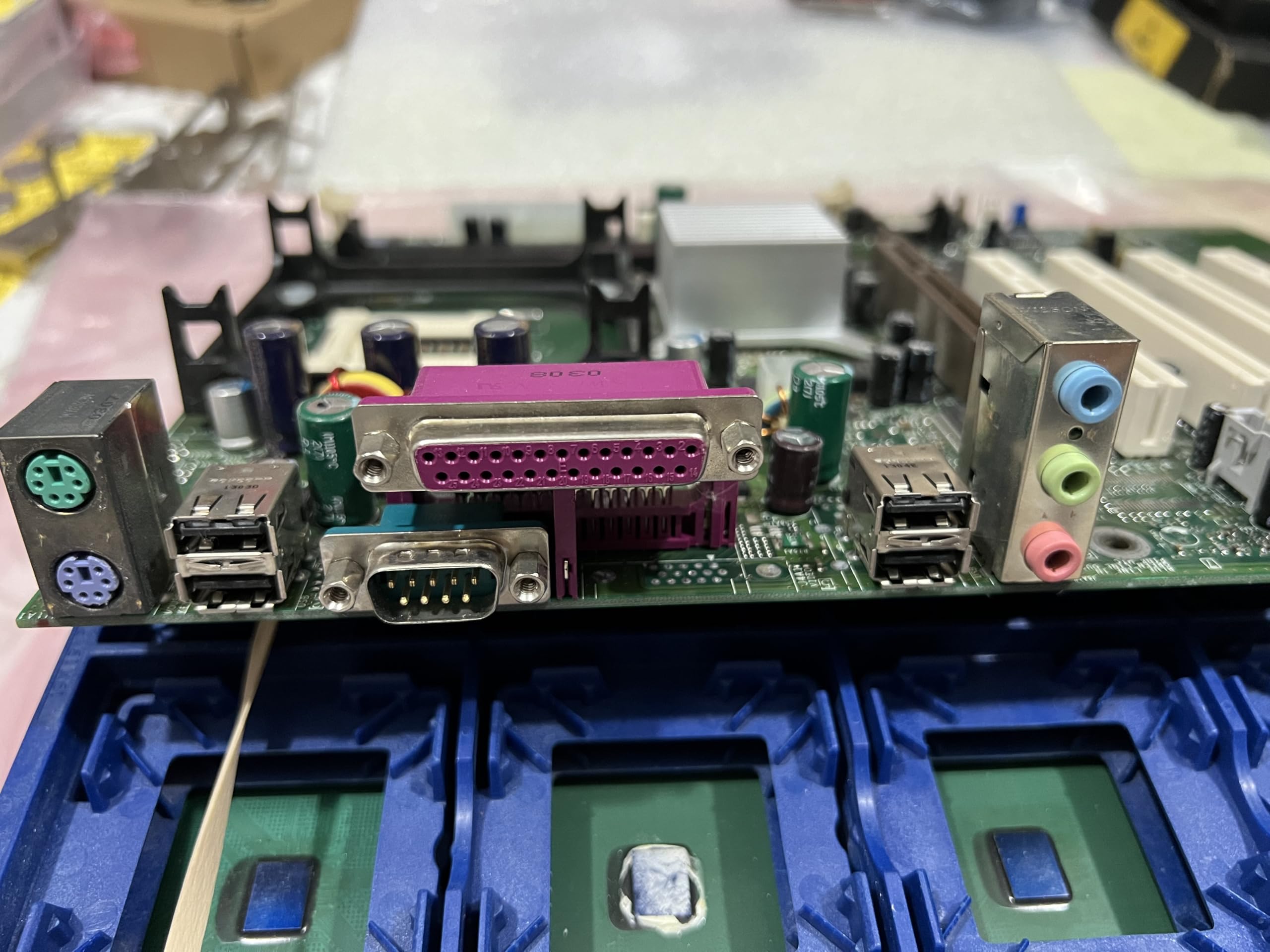 Amazon | INTEL D845GEBV2 / D845PESV デスクトップ