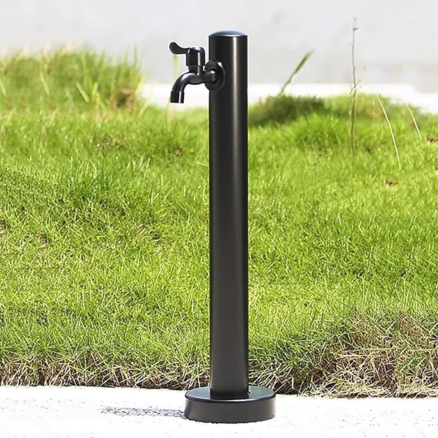 Outdoor Garden Water Column - Freestanding Hose Stand for Villas & Courtyards, Durable Black Design, Easy Installation, Ideal for Garden Watering Solutions