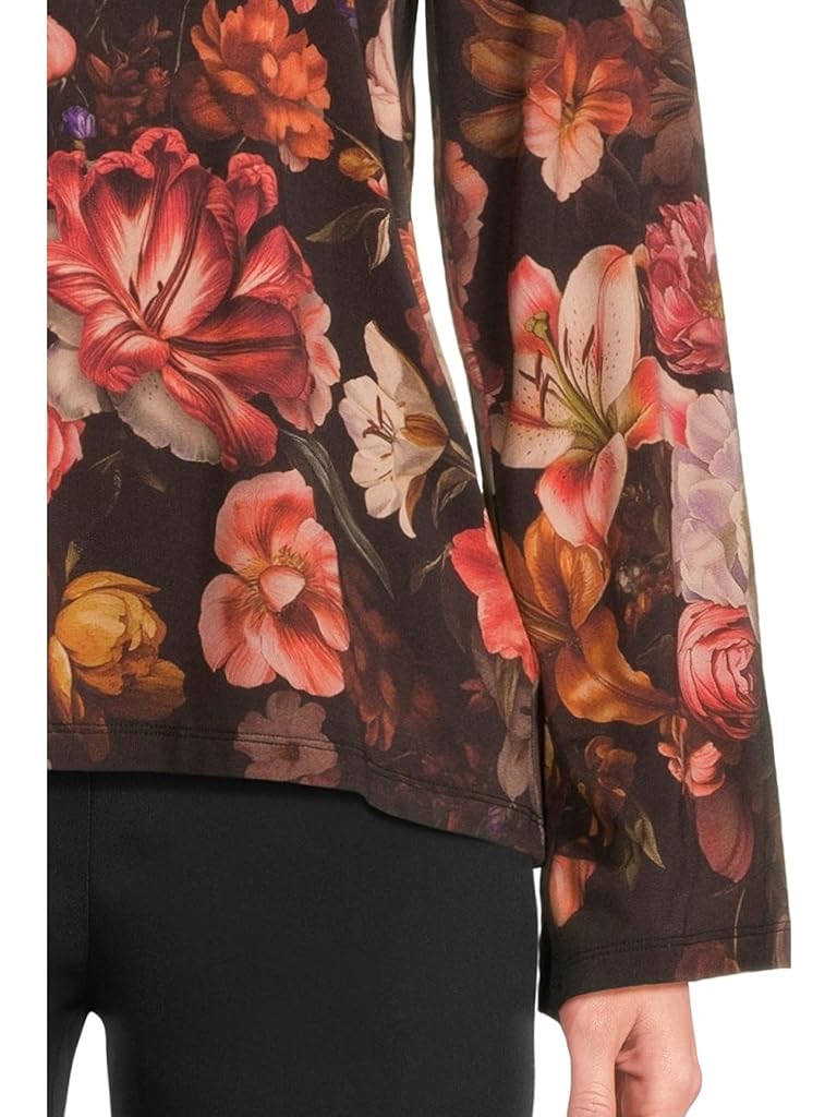 Black Johnny Was The Janie Favorite Flare Sleeve Crew Neck