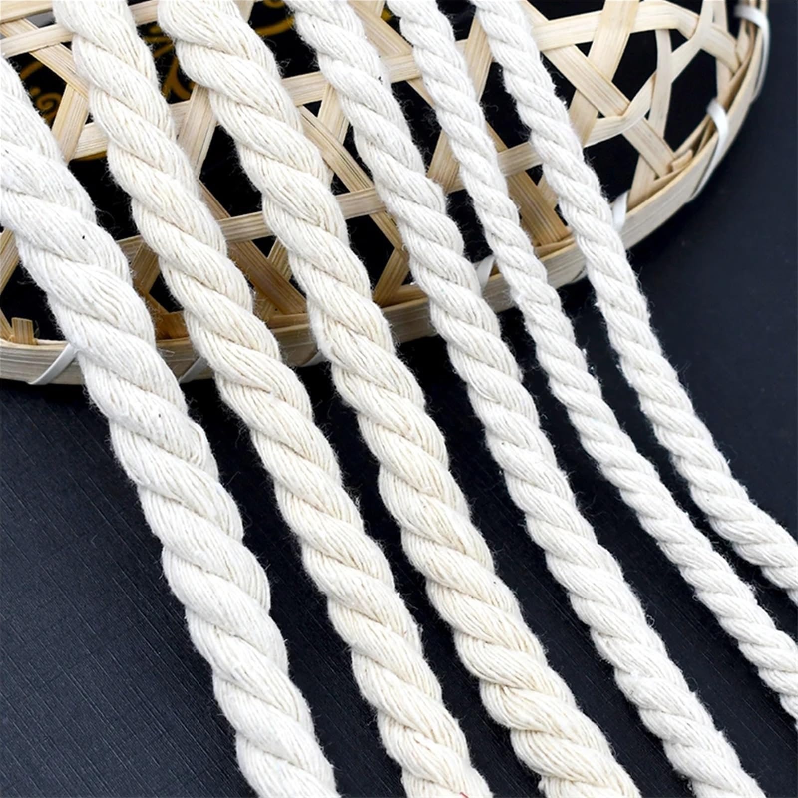 Cordón de Algodón Trenzado Cuerda de algodón 2/5/10M, 5-20mm, 3 Cuerdas retorcidas, Bolsa Cuerda Decorativa, cordón macramé Trenzado for Ropa, Costura Encaje Textil for el hogar(Beige-20mm,2Meters)