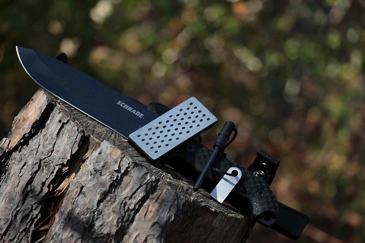 Schrade SCHF52 Frontier 13in High Carbon Steel Fixed Blade Knife with 7in Drop Point Blade and TPE Handle for Outdoor Survival Camping and EDC : Sports & Outdoors