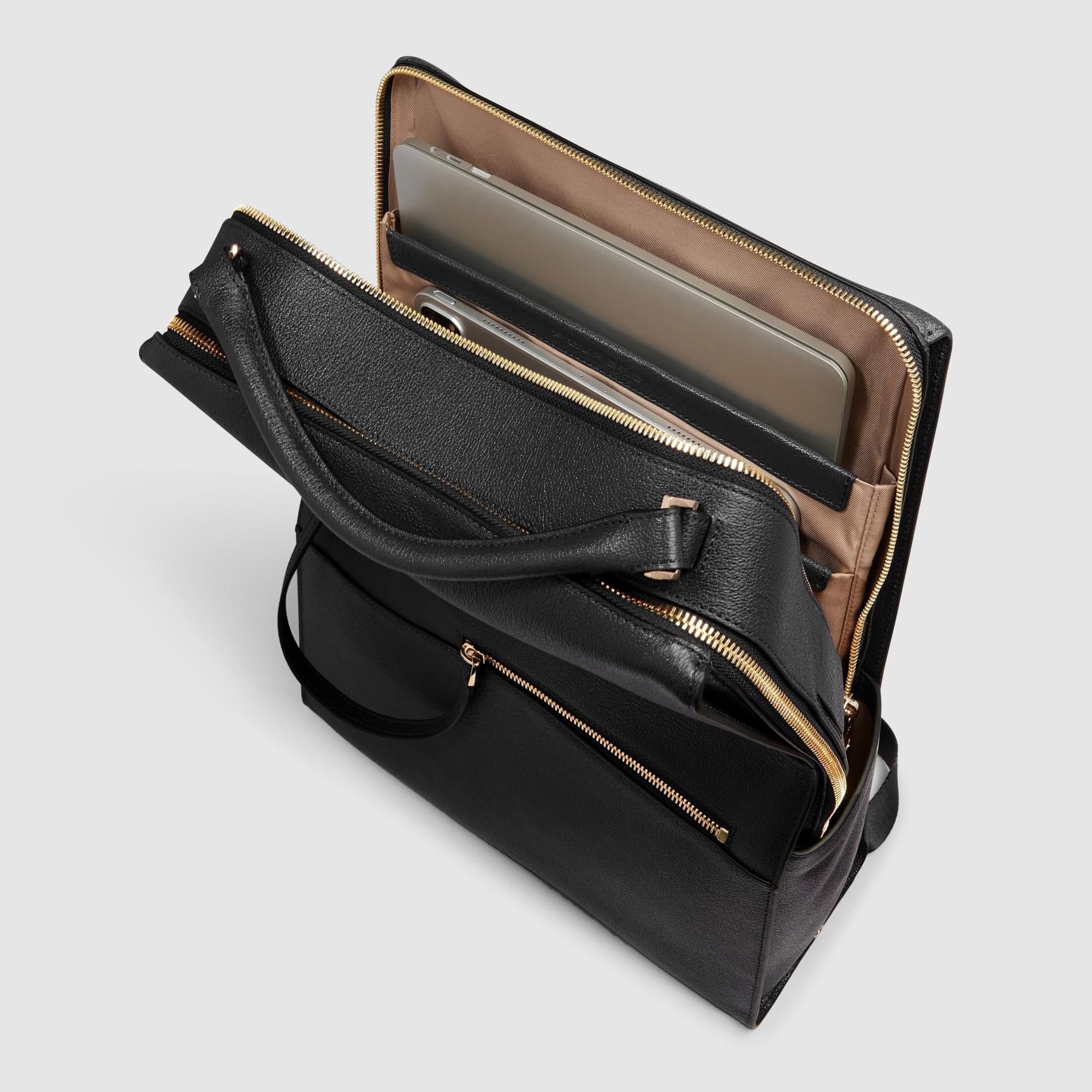 PIQUADRO Zaino donna porta pc 15,6" | Aggancio per Trolley, Spallacci imbottiti, Vani organizzati, Elegante e Funzionale, Ufficio, Uso quotidiano