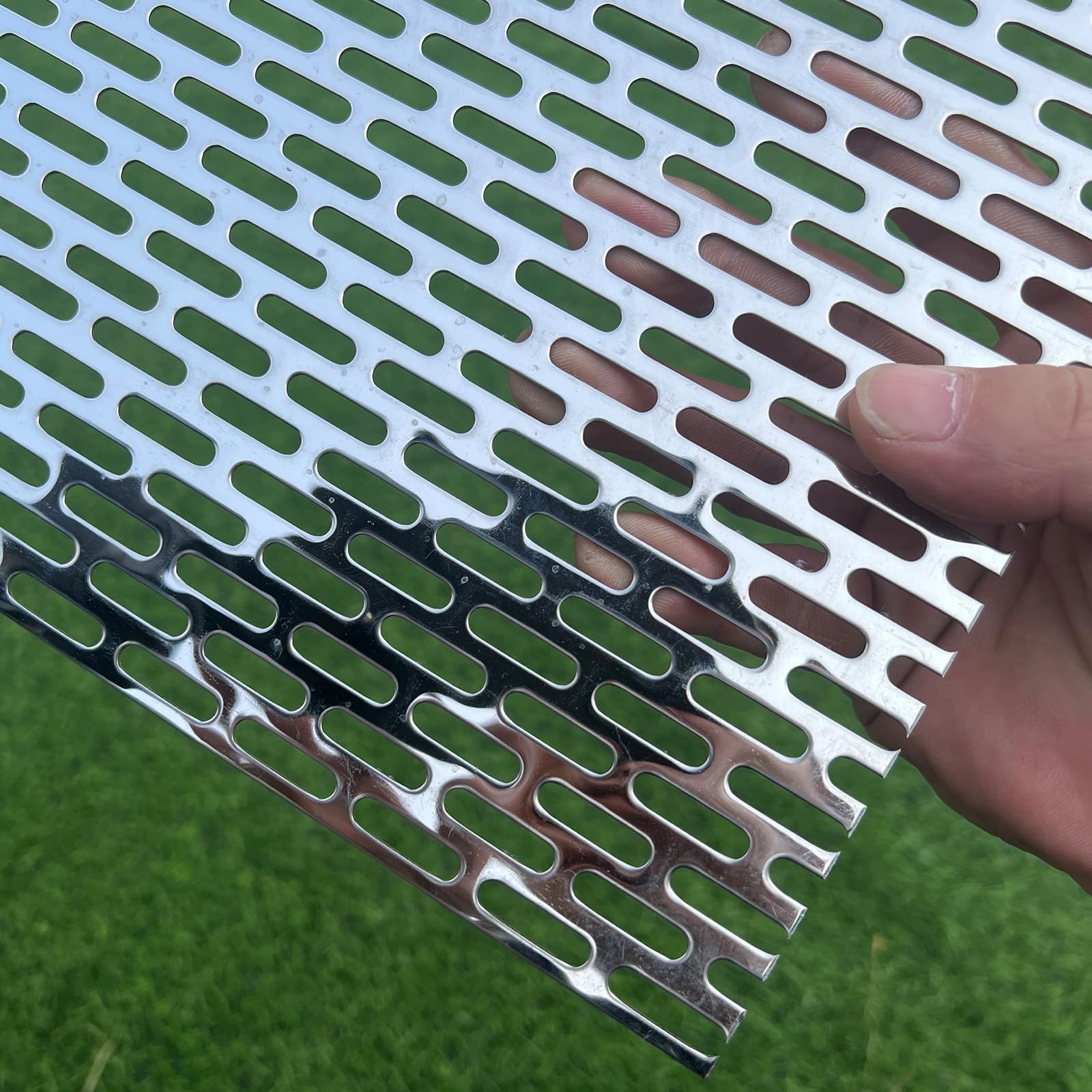 set of 4 19.6"x9.8" Perforated Metal Sheets 19Gauge Expanded Metal Mesh Opening Oblong Holes 0.2x0.8inch (About 5x20mm) Perforated 304 Stainless Mesh Screen Panel Decorative Panel Decorati Plate