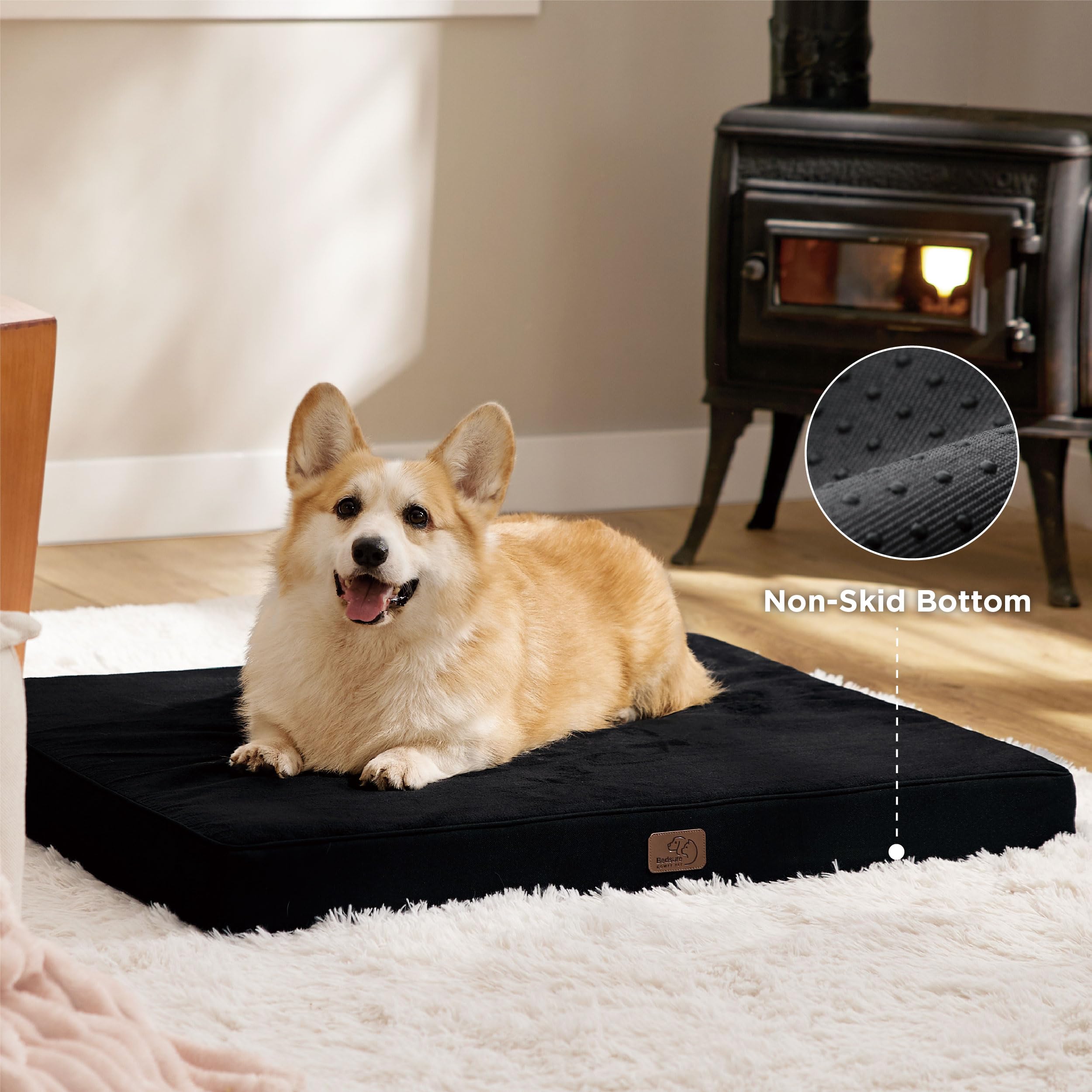 Bedsure Materasso per cani in memory foam, cuscino per cani medio, misura ortopedica, tappetino per cani, lavabile e antiscivolo, letto per cani interno, nero, 74 x 46 cm