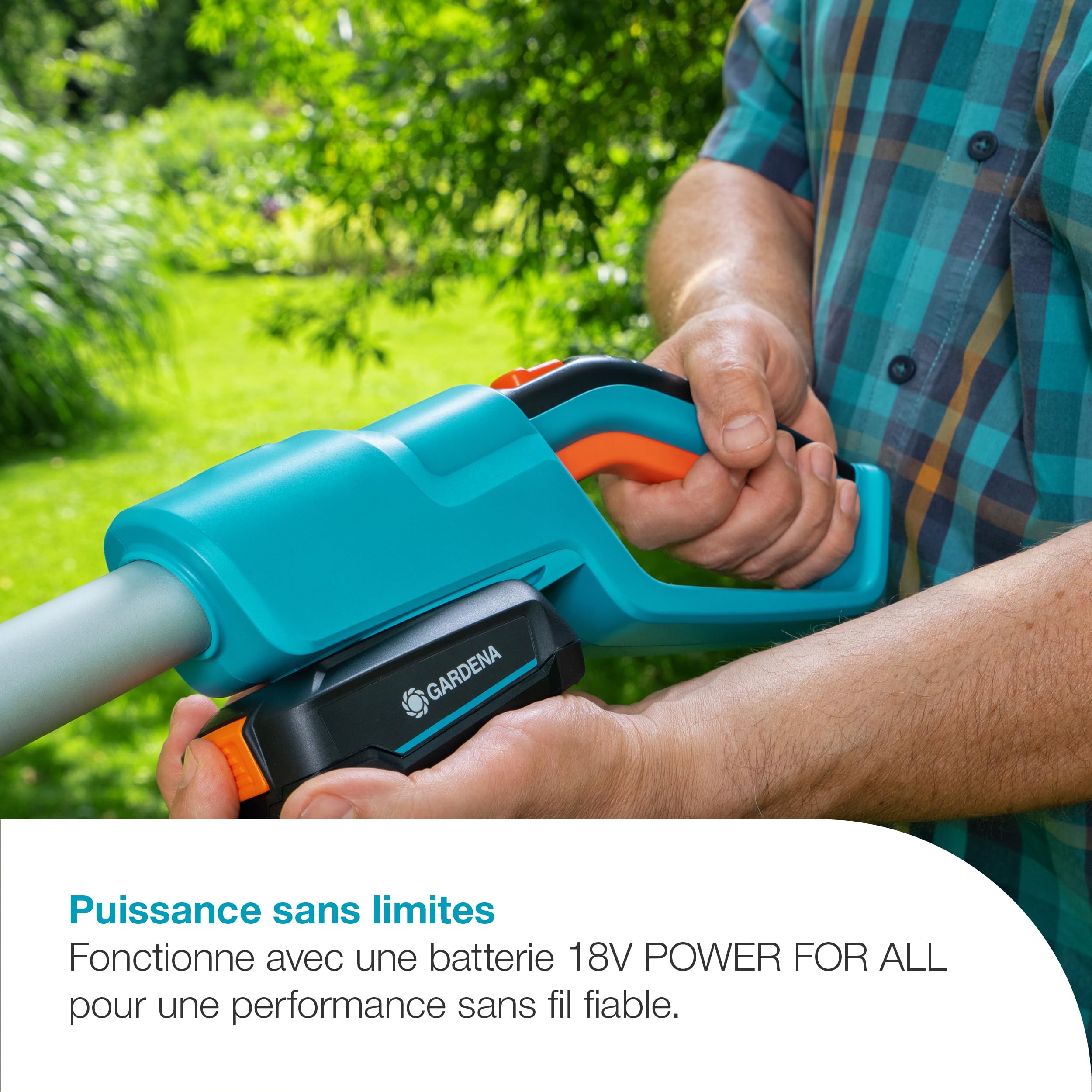 Gardena Taille-haies sur perche sur batterie THS 42/18V P4A - sans chargeur ni batterie: Télescopique, Portée jusqu’à 3 m, Lame de coupe 42 cm, Tête de coupe inclinable, Sans fil (14732-55)