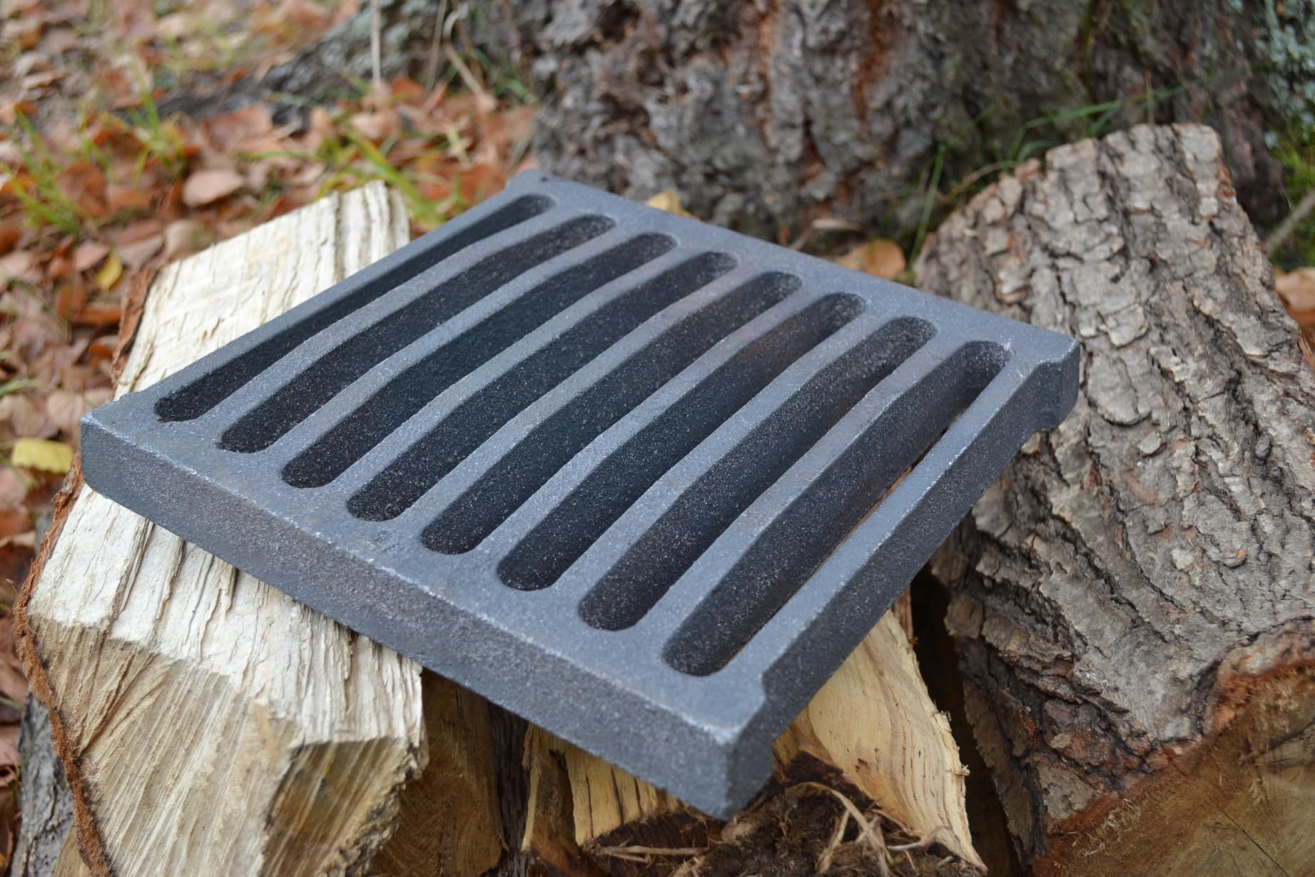 SEZAM 22 x 23 cm (22 x 22,8), robusta e massiccia, griglia per forno, griglia per ceneri in ghisa, diversi diametri, griglia per camino, griglia per stufa, griglia per forno, griglia per braciere