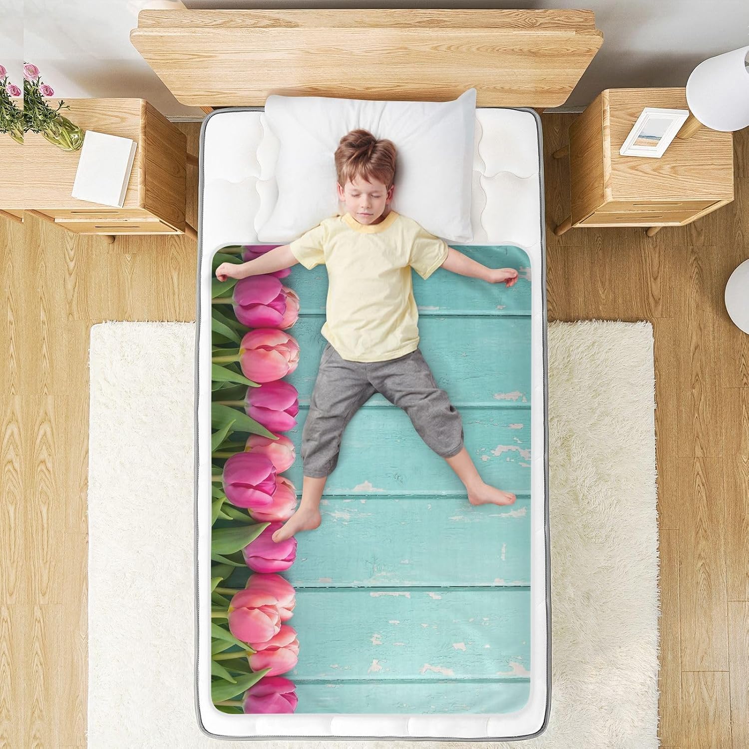 CEBUGI 34” x 52”Washable Underpads Heavy Absorbency Waterproof Incontinence Bed Pads Tulip Pee Pads for Adults Kids and Baby