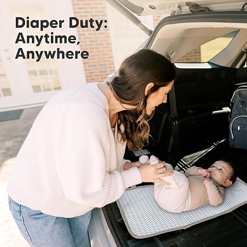 Miniatura 8 de KeaBabies Cambiador de pañales portátil, fácil de limpiar, plegable e impermeable, cambiador de bebé para bolsa de pañales, compacto, ligero, 25 x