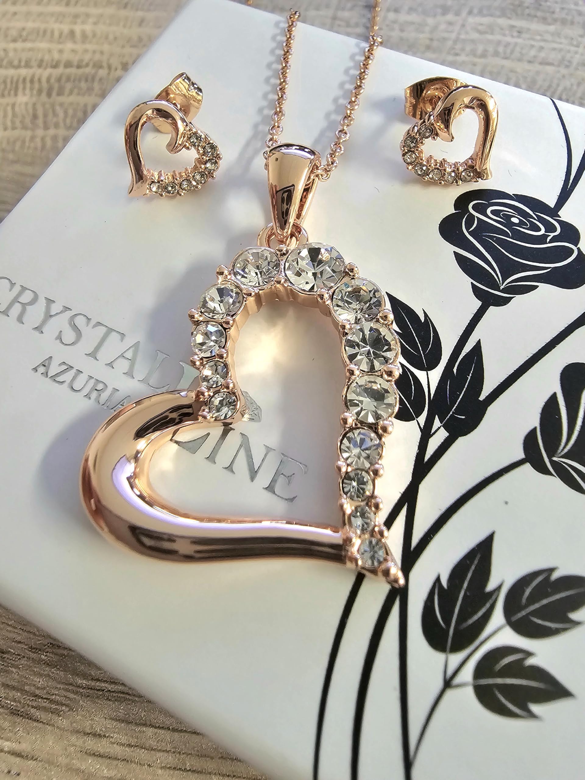 Crystalline Azuria Mujer 18ct Chapado en Oro Rosa Blanco Cristales Amor Corazón Juego de joyas Collar Pendientes para Mujer y Niña