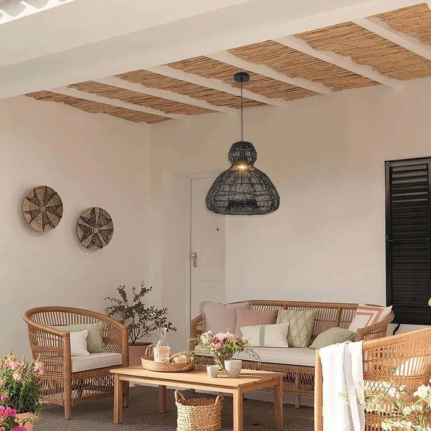 Modern 1-Light Matte Black Outdoor Coastal Boho 20 in. Scalloped Pendant Light for Patio with Wicker Rattan Shade