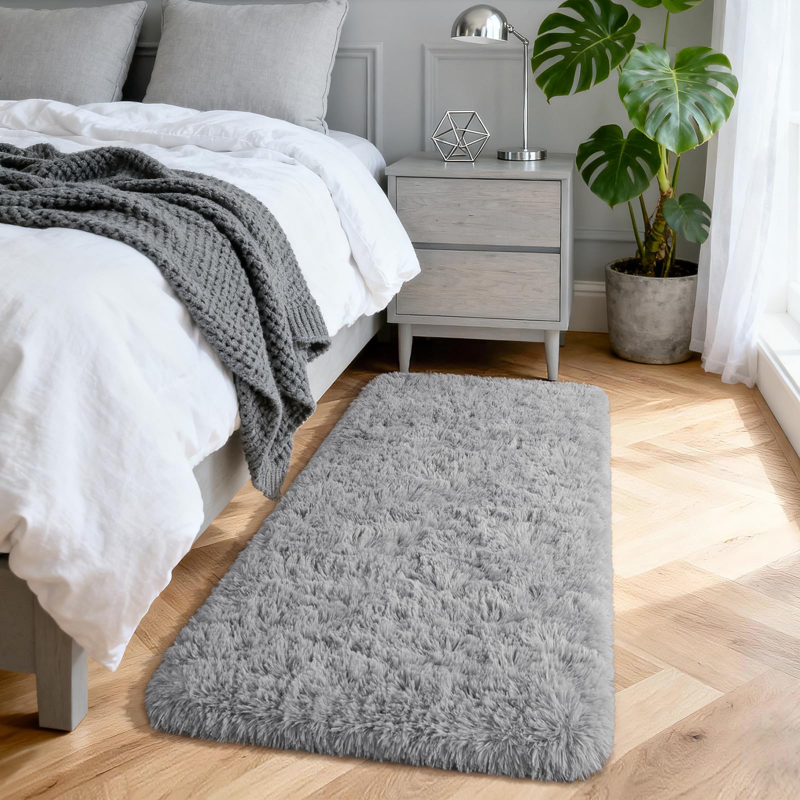 Merelax Fluffy Shaggy Small Area Rug, Grey 2x4 Runner Rugs for Bedside Christmas Home Decor, Mini Fuzzy Plush Throw Rug, Soft Non-Slip Entryway Gray