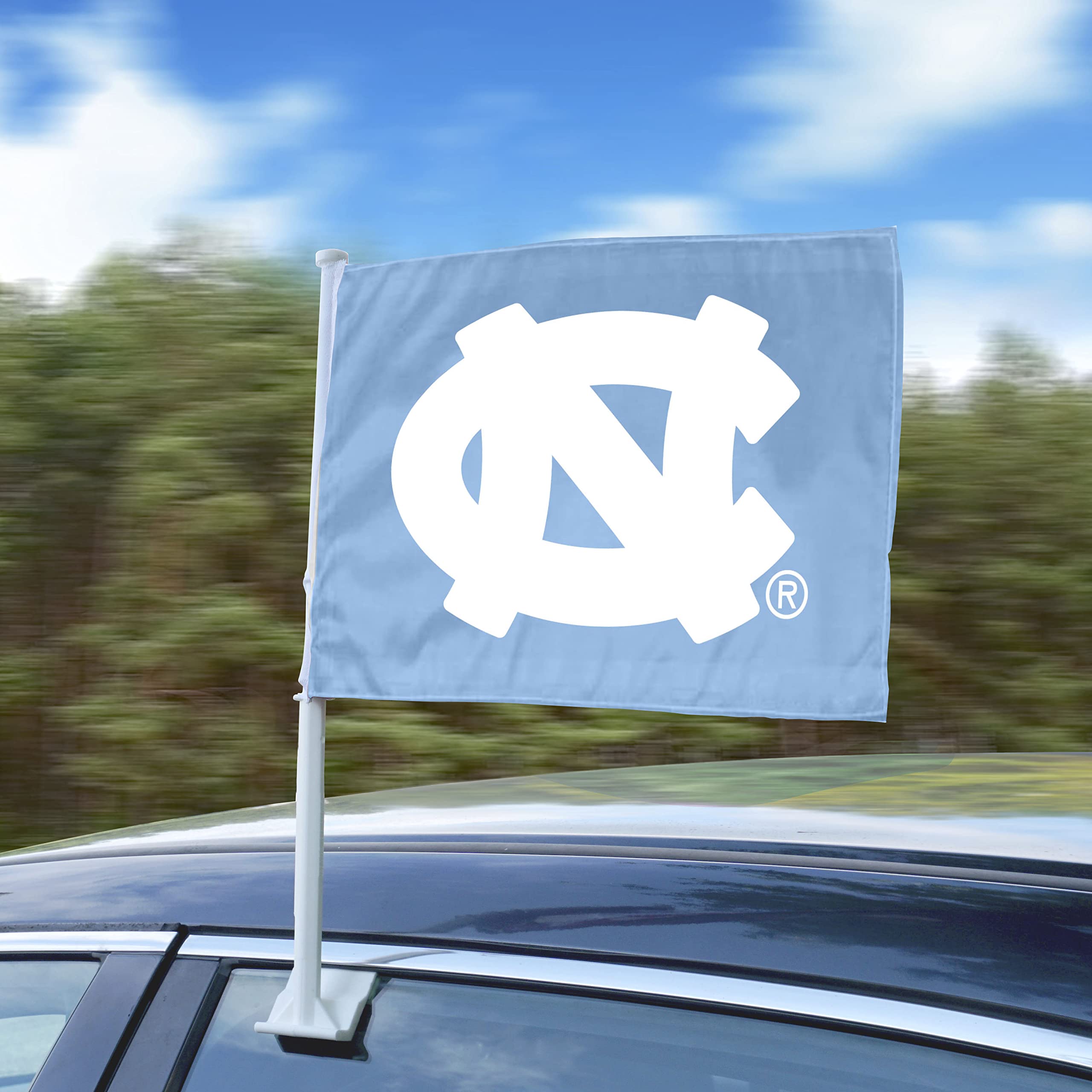 FANMATS 41695 North Carolina Tar Heels Car Flag 2-pk