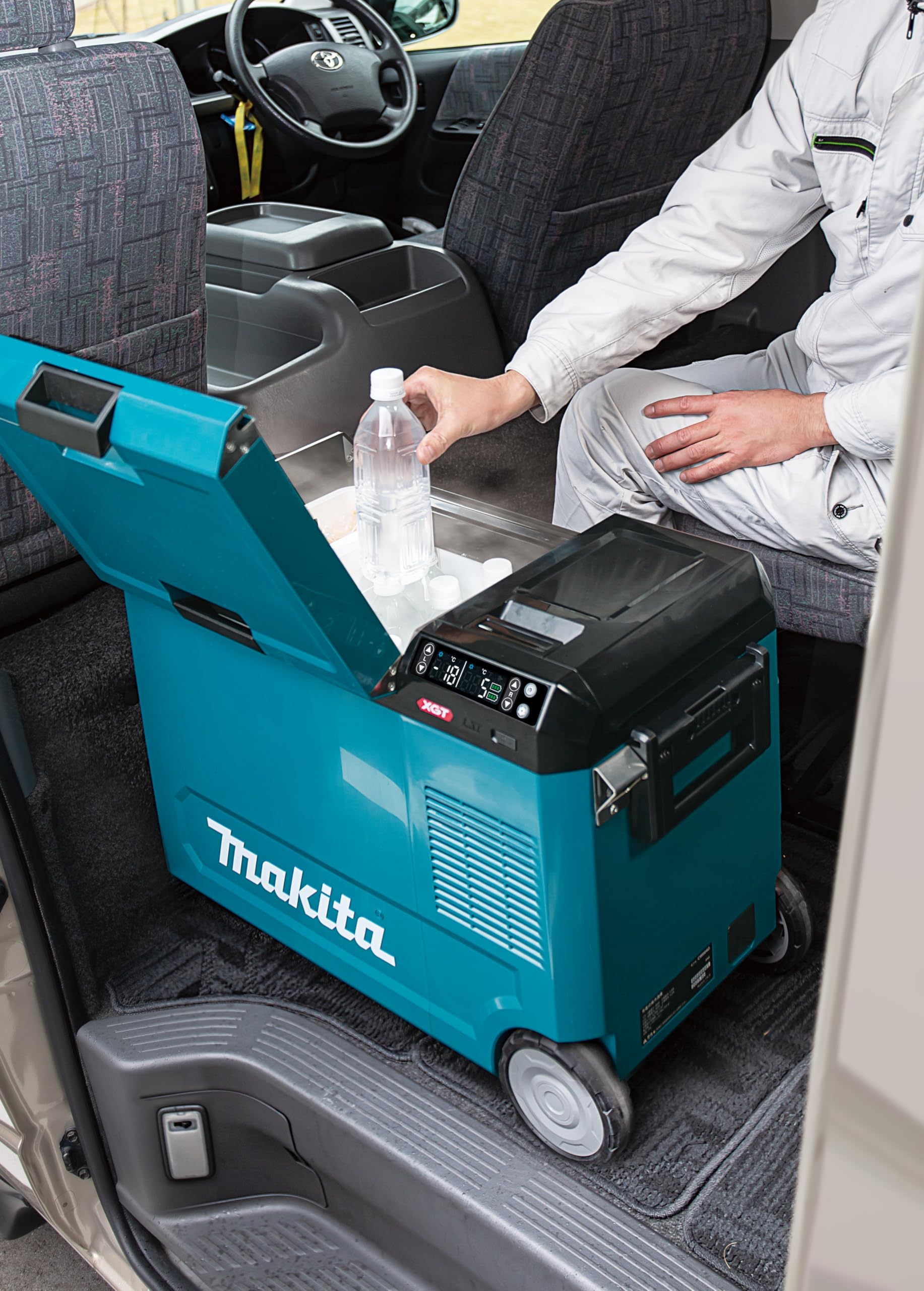 Makita CW004GZ Akku-Kompressor-Kühl- und Wärmebox 40V max. 29 Liter (ohne Akku, ohne Ladegerät)