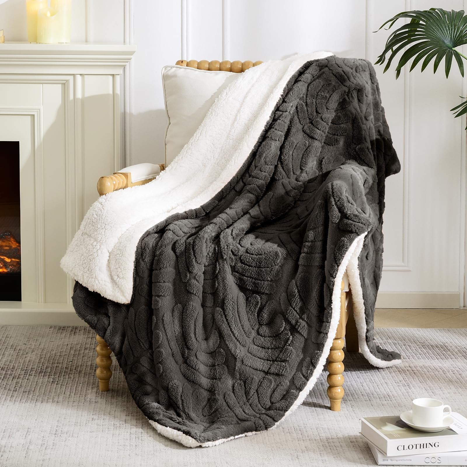 Whale Flotilla Manta Sherpa de Polar para Sofá, Reversible, Ligera y Ultra Suave, Manta de Cama de Felpa Cálida con Patrón Jacquard Decorativo, 130 x 170 cm, Gris OEKO-TEX STANDARD 100