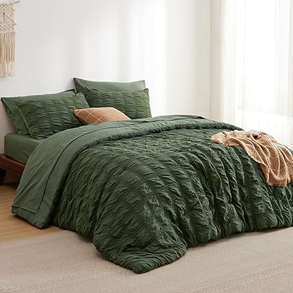 Bedsure Bed in a Bag Full - 7 Pieces Plaid Seersucker Bedding Comforter Sets, Soft Lightweight Olive Green Boho Bed Set with Comforters Full Size, Sheets, Pillowcases & Shams