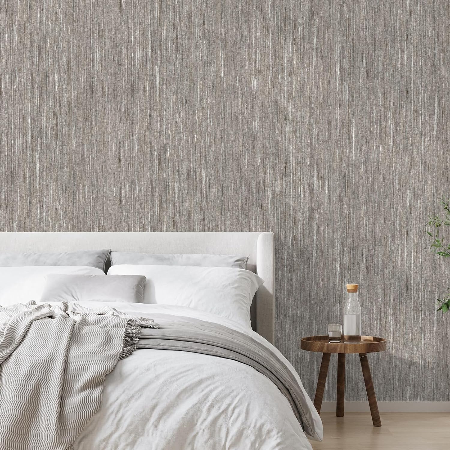 CHIHUT 17.7"x100" Light Grey Linen Look Faux Grasscloth Wallpaper for Bedroom Bathroom Waterproof Self Adhesive Peel and Stick Wallpaper Removable Textured Fabric Contact Paper for Renters Cabinets