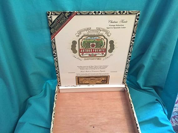 Compatible with Vintage Arturo Fuente Chateau Fuente Natural Wooden Cigar Box empty