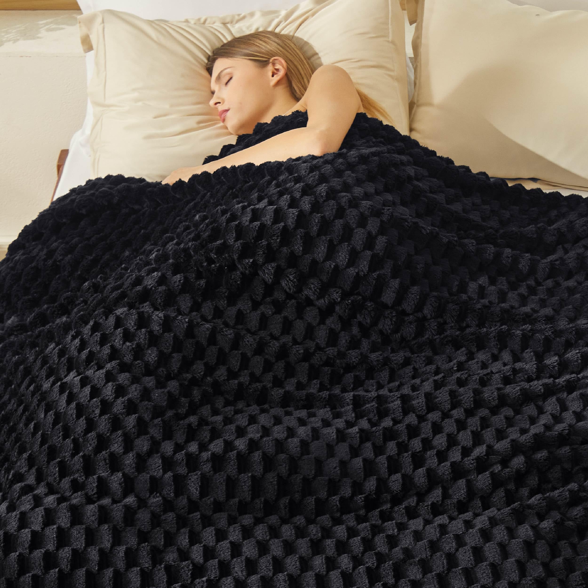 bedsure blanket queen size for bed - 350gsm fluffy plush bubble blanket queen size for home room decor, gentlesoft cute fleece soft cozy gifts for women girls, black, 90x90 inches