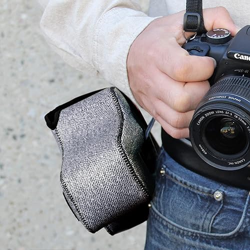Miniatura 5 de USA GEAR Funda para cámara DSLR con protección de neopreno, trabilla para cinturón y almacenamiento de accesorios, compatible con Canon EOS Rebel