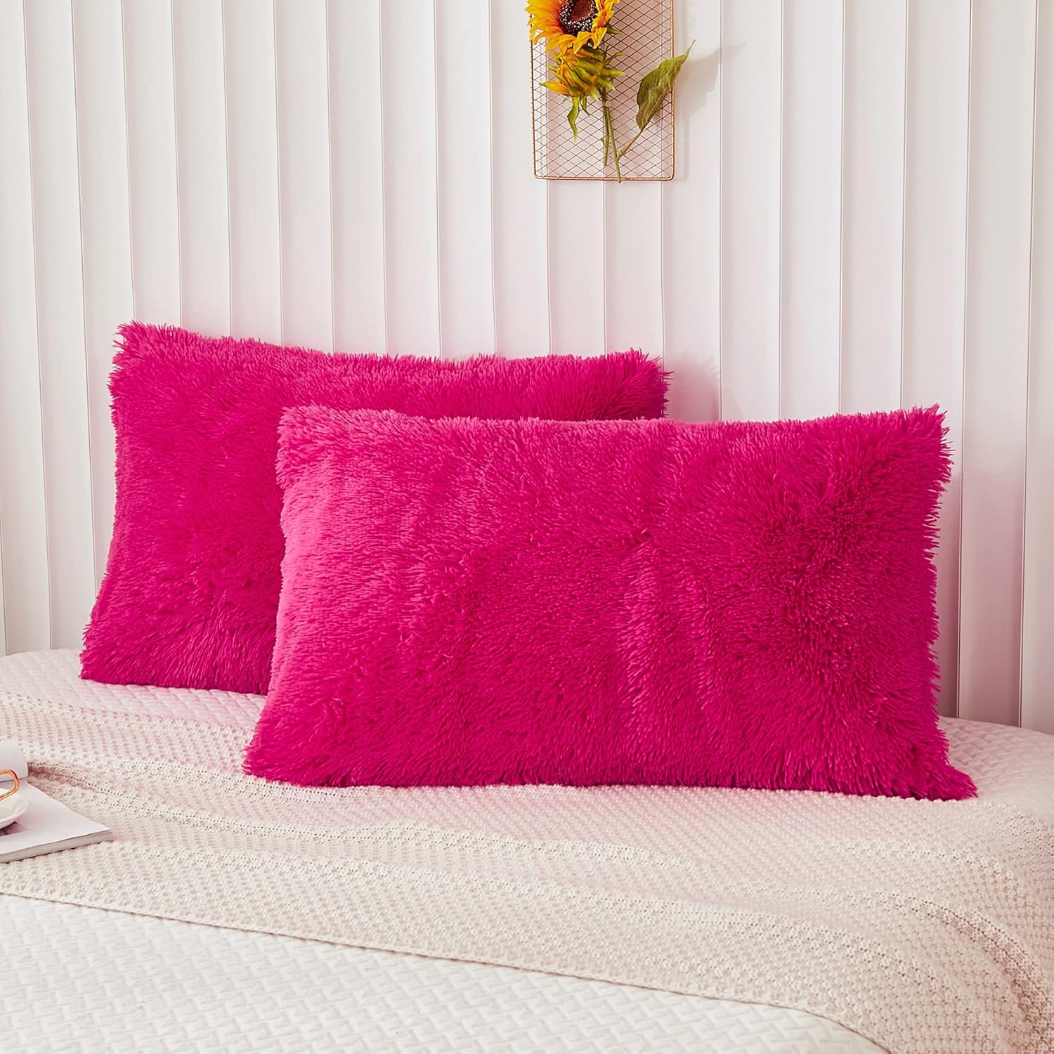 Memfydu Faux Fur Fluffy Pillowcases, Hot Pink Plush Shaggy