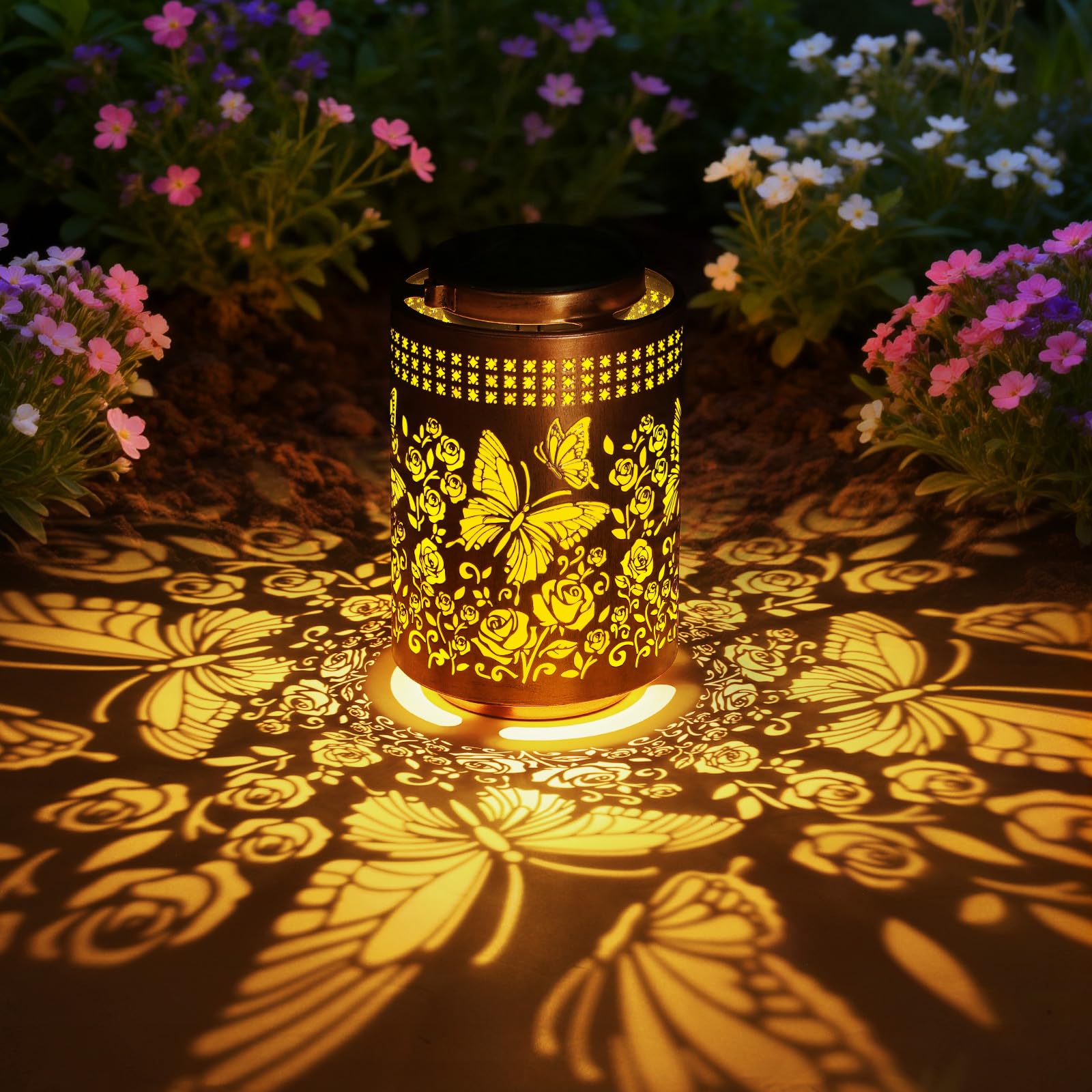 Solar Lanterns Outdoor Waterproof Box Packaging Butterfly Garden Decor Gifts for Women Mom Grandma Hanging Solar Lights Metal Garden Decoration Outside for Yard, Patio, Backyard, Porch for Gift