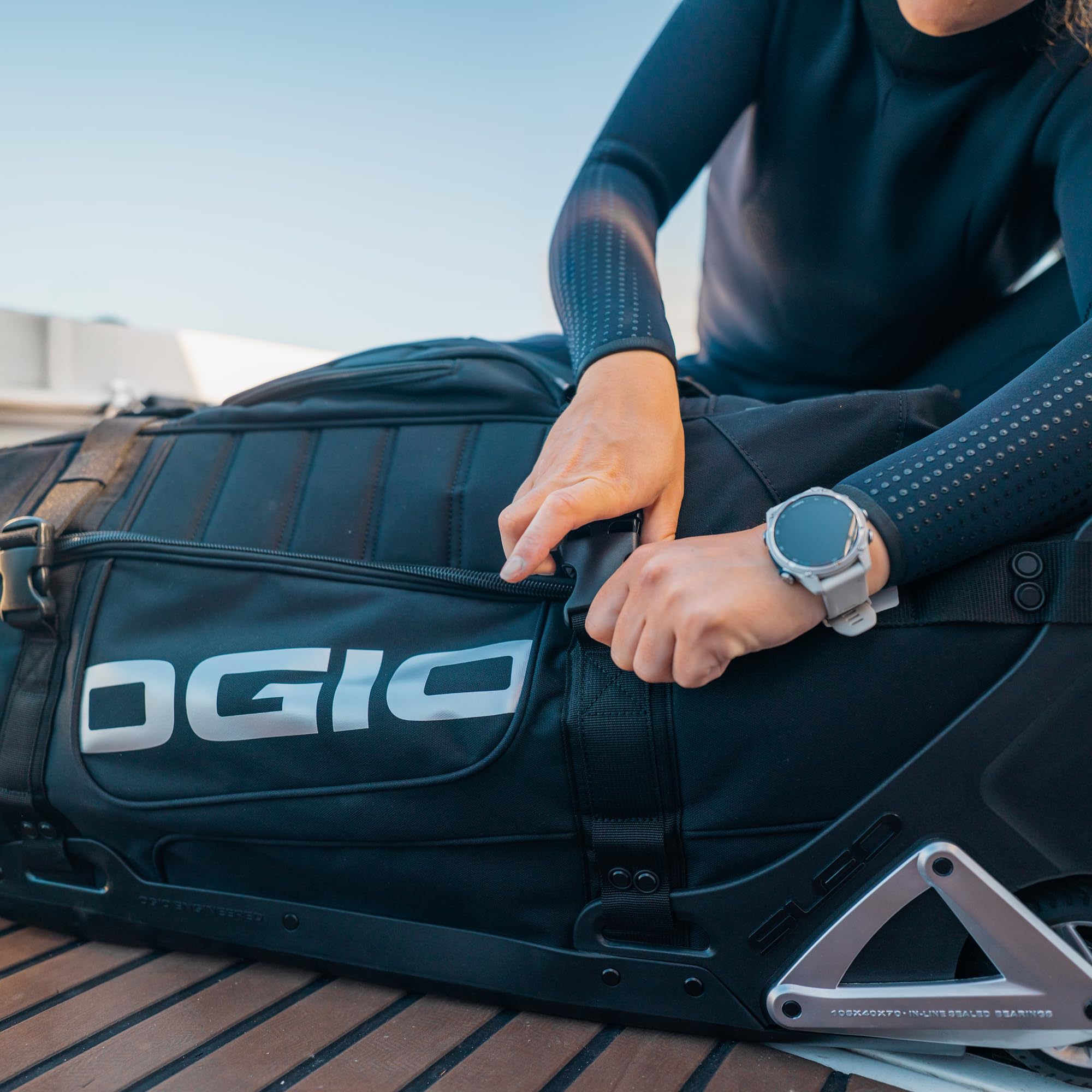 OGIO Rig 9800 Titanium
