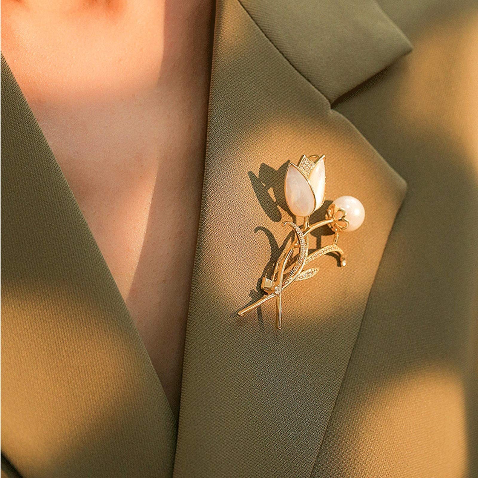 Broches para Mujer Broche para Mujer, Broche Chapado en Oro con Flores de tulipán para Regalo de Accesorios de Ropa para Mujer, Broche de suéter de Alta Gama