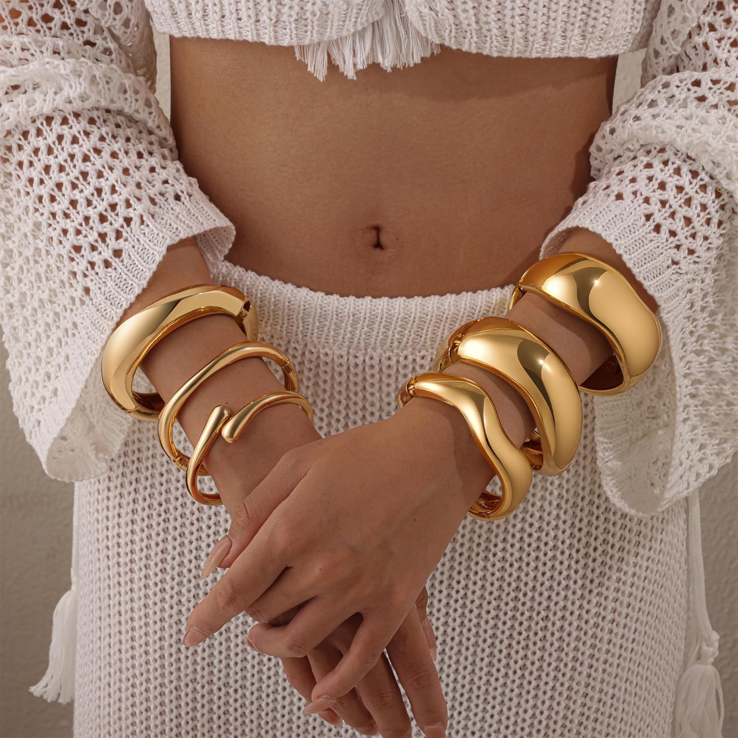 Chunky Bangle Bracelets Set for Women, Hand-Hammered Chunky Gold Bangles, 14K Vacuum Ion Plated with 20× Mirror-Polished Finish & Smooth Rounded Edges, Gift-Ready for Christmas or Valentine’s Day - Image 3