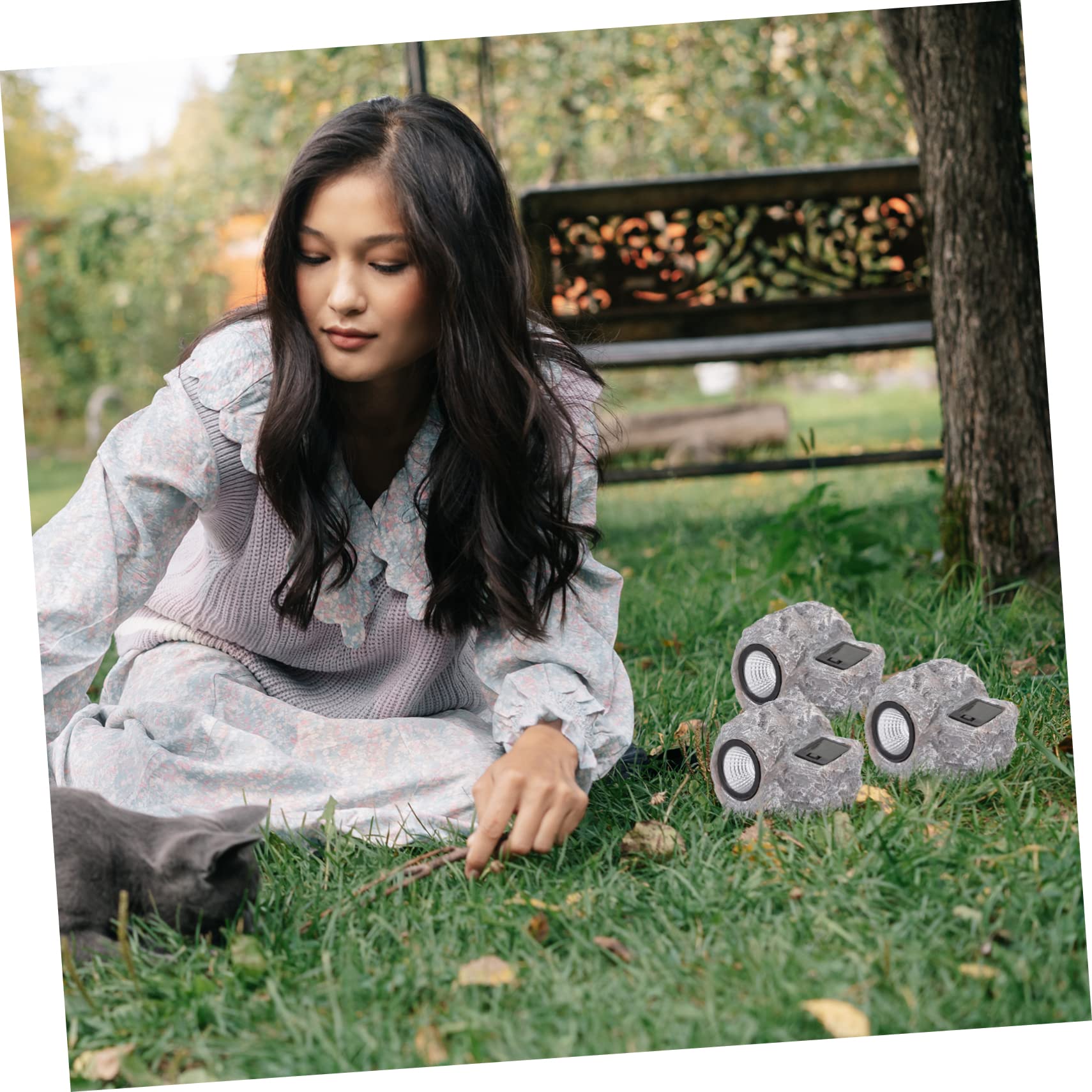Toyvian Lampada Solare da Giardino Luce Solare per Esterno in Resina a Forma di Pietra Illuminazione Creativa LED per Aiuole e Cortili