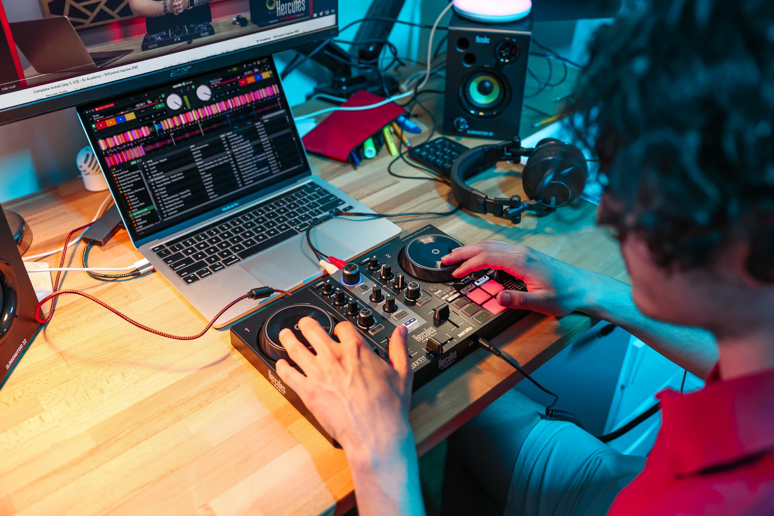Hercules DJLearning Kit MK2 - Kompletny zestaw do nauki miksowania z oprogramowaniem