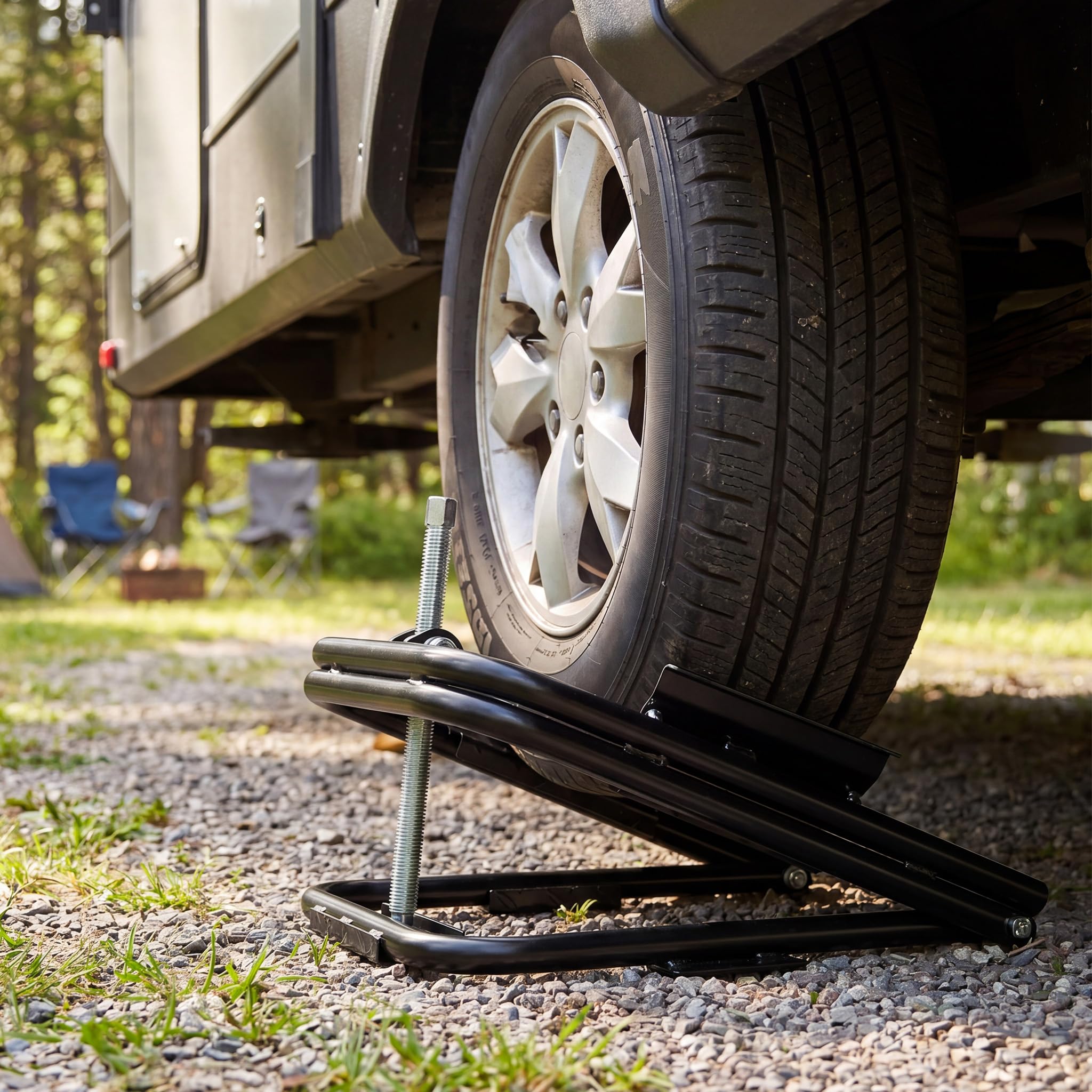 Wiltec Wagenheber für Wohnmobil bis 1360 kg, Nivellierer Wohnwagen 14“-15“ Reifen, robuster Ausgleichskeil Stahl, Auffahrkeil inkl. Schraubenschlüssel