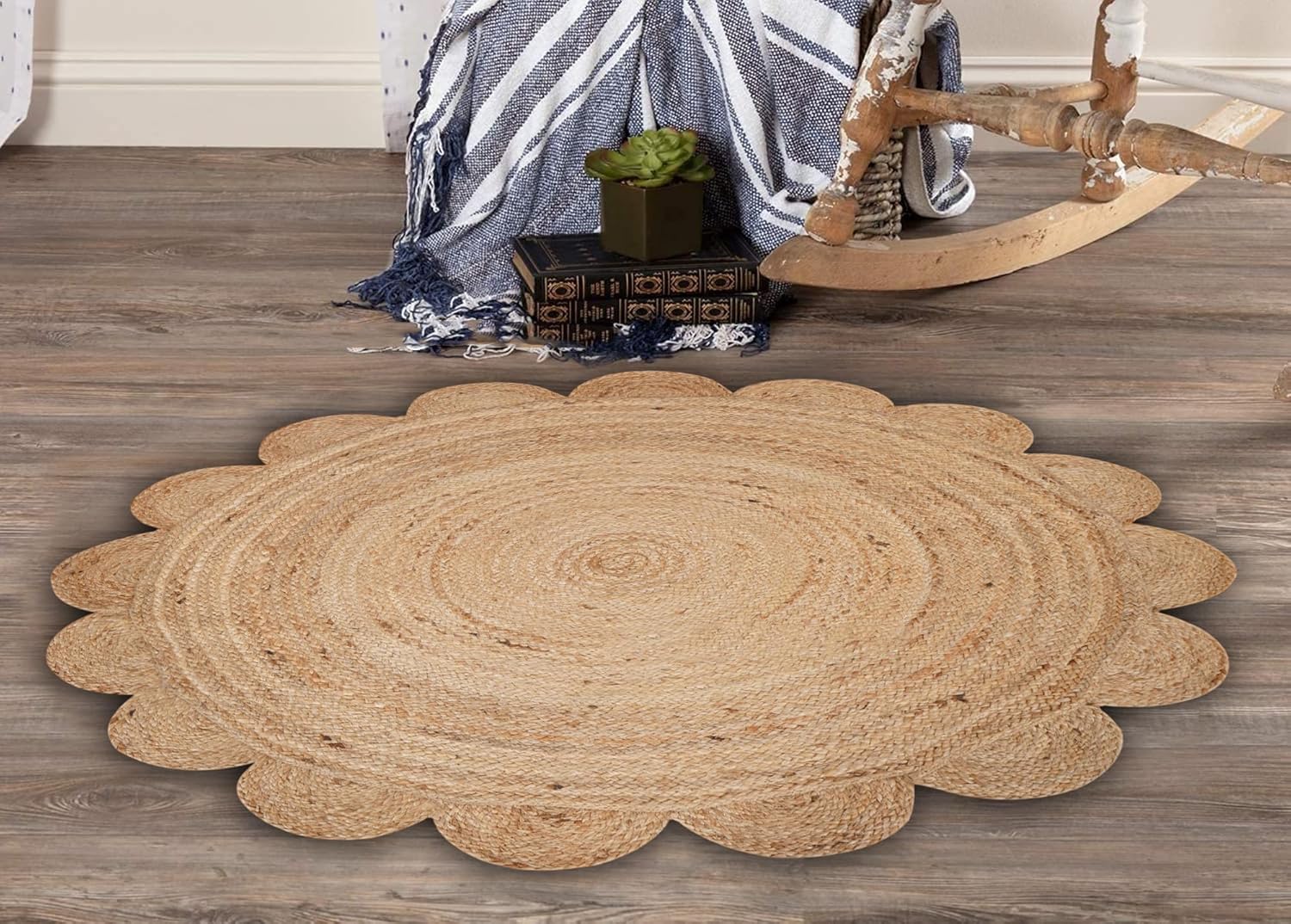 Mrida Weave Handwoven Scalloped Jute Area Rug – Natural Floor Carpet Mat for Living Room, Bedroom, Dining & Entryway Home Décor- 7x7 Feet Round (213 cmx213 cm) - Natural