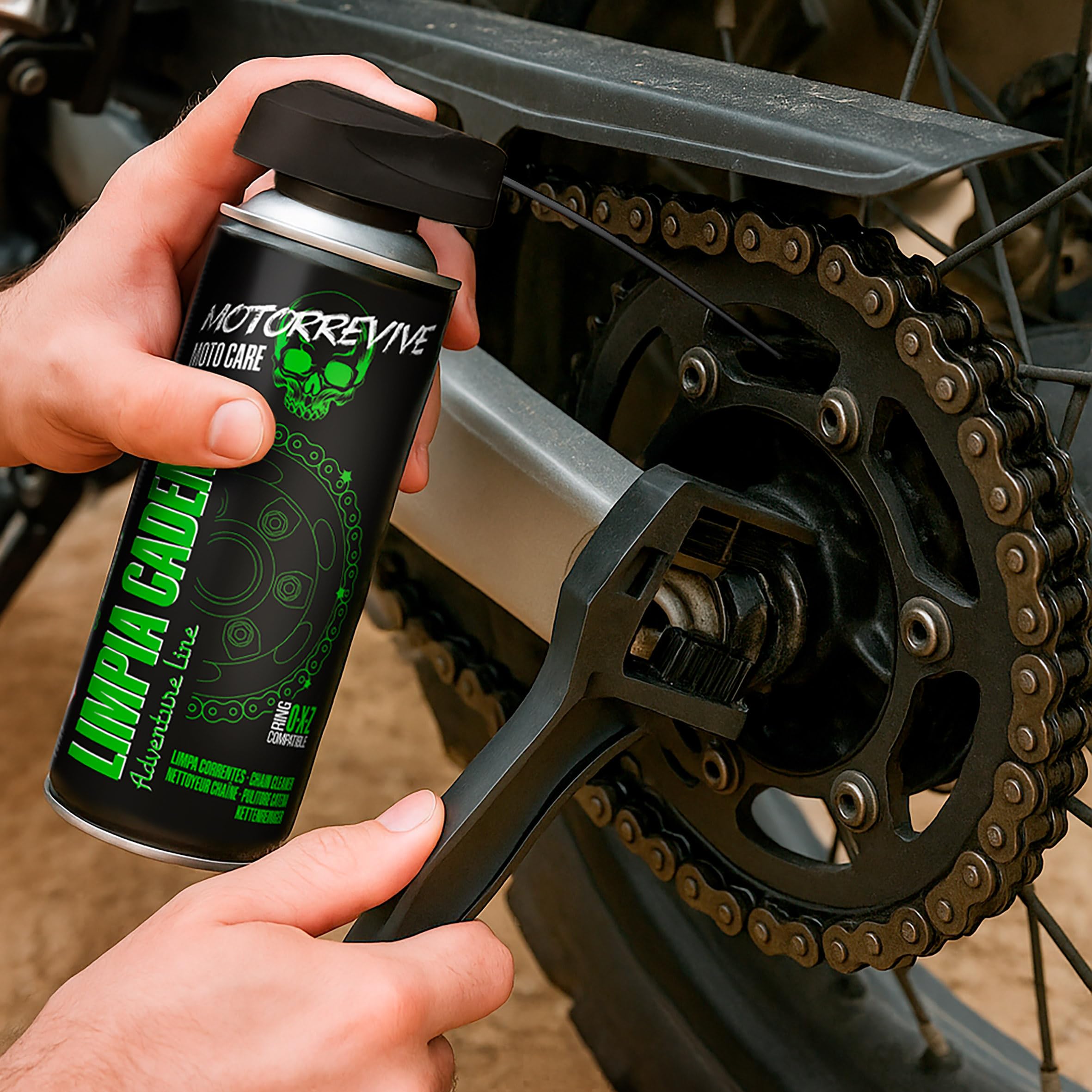 Pack Adventure Line con Limpiador, Lubricante y Cepillo para Cadenas de Moto Off-Road 380 + 380 ml | Mantenimiento Completo para Motocross, Enduro y Rutas Todo Terreno