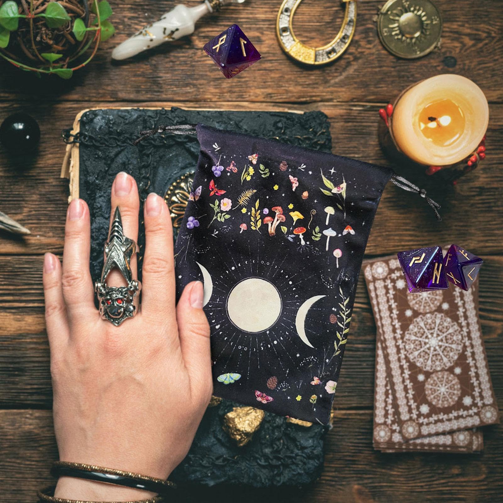 Sac Pour Cartes De Tarot – 13x18 Cm – Velours Imprimé Arbre De Vie Ou Phases De Lune – Cordon De Serrage – Protection Et Rangement – Idée Cadeau ésotérique