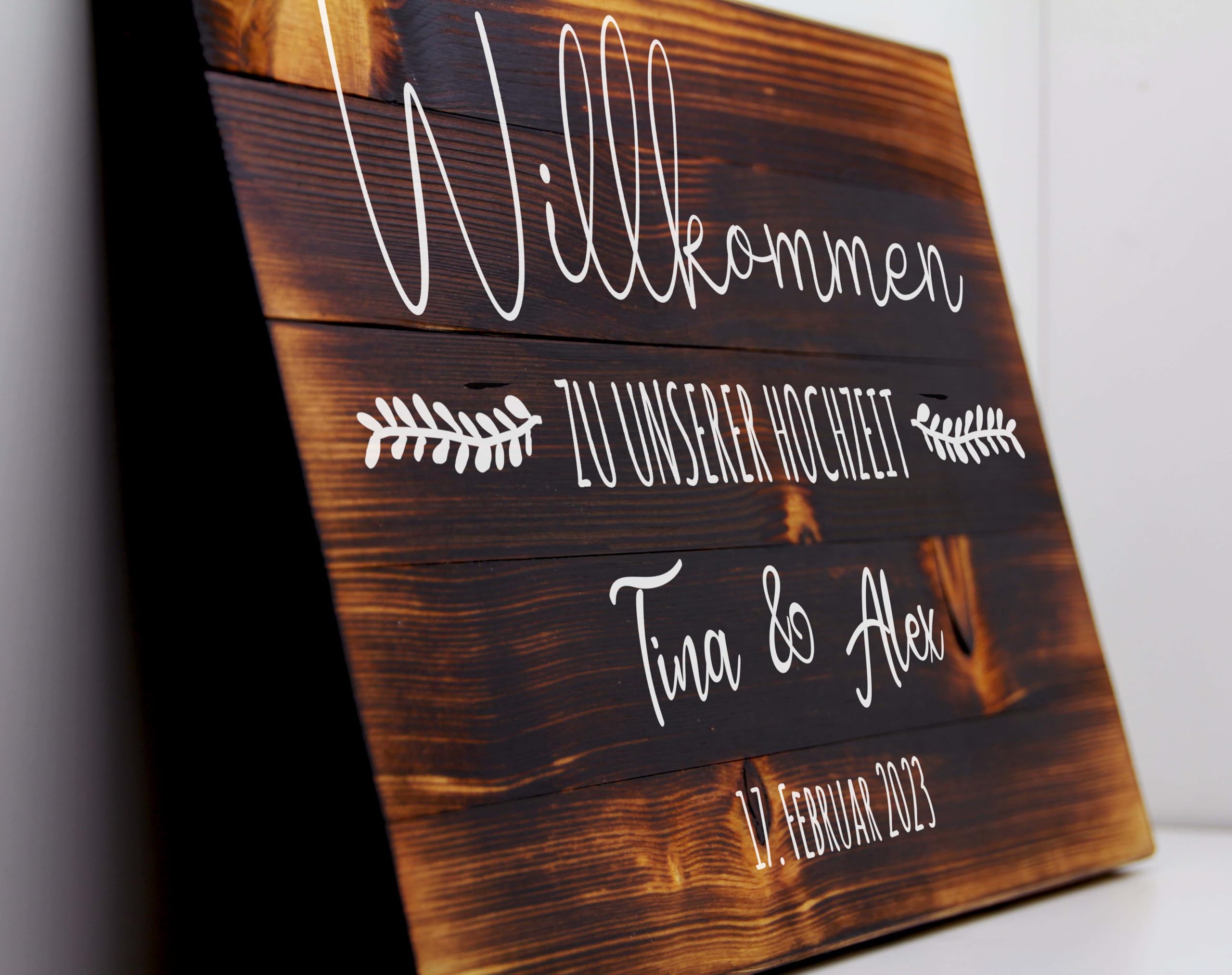 Willkommensschild Hochzeit aus Holz, Hochzeitsschild personalisiert mit Namen, Holzschild Hochzeit