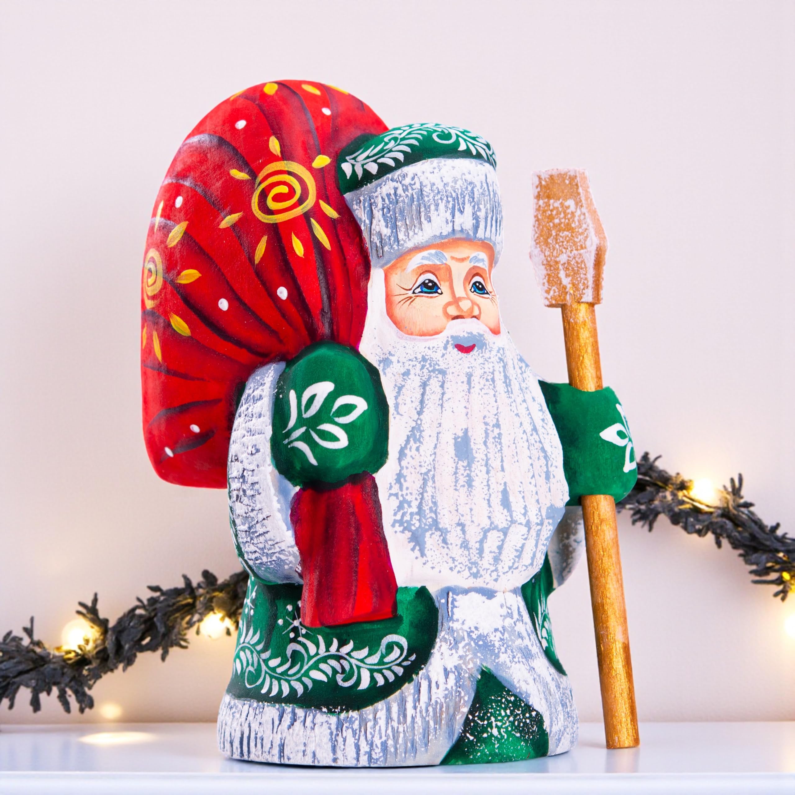 Amazon.com: Wooden Hand-Carved Santa Claus Figurine 5