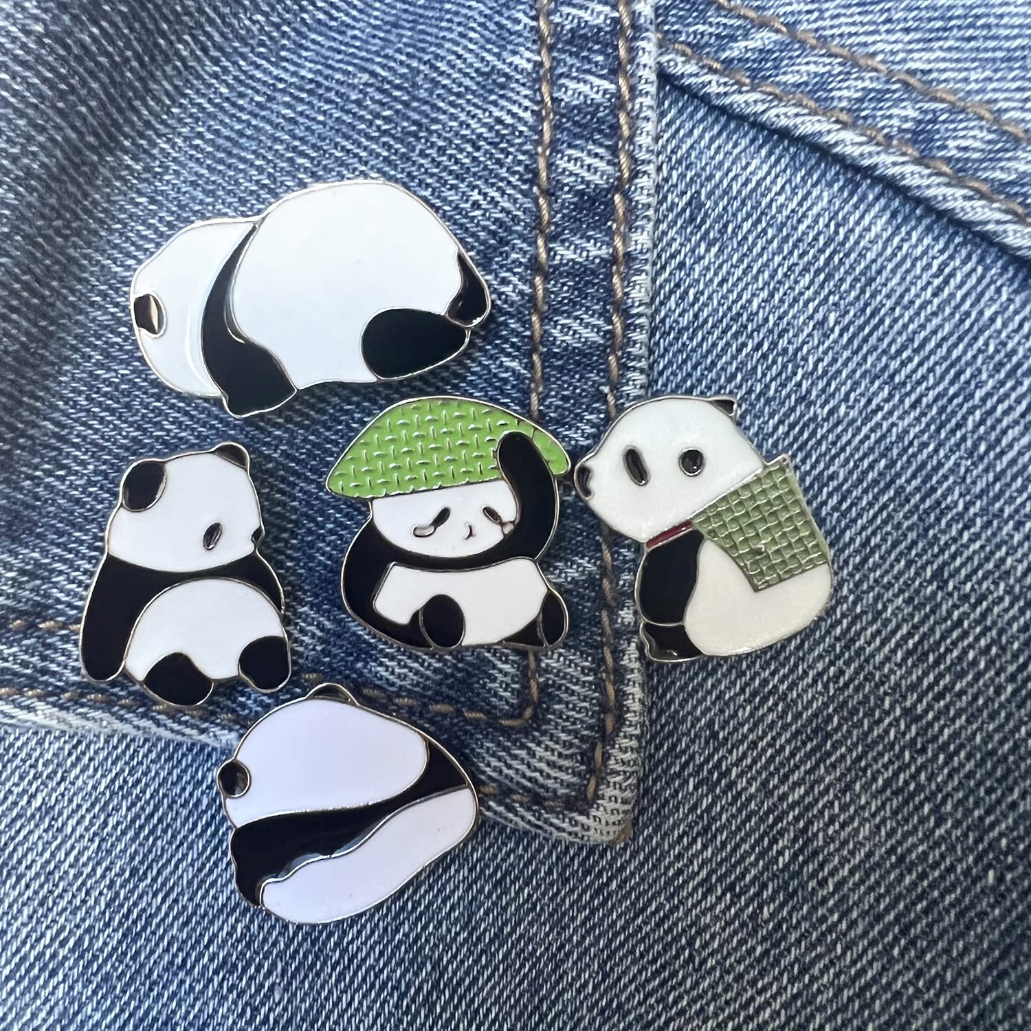 Lindos pines esmaltados de panda, broche de dibujos animados divertidos, alfileres de mochila Kawaii Panda Bear Juego de pines de solapa para amantes de panda, regalo de joyería, Metal, No es una 3